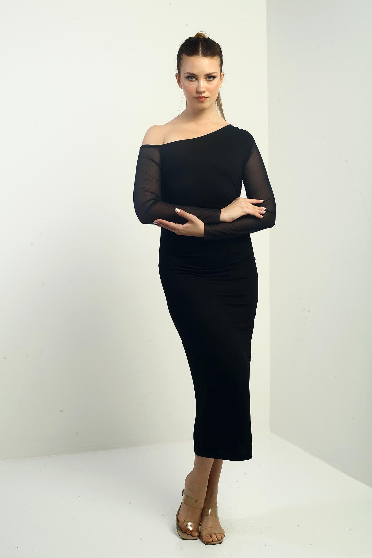 S-24Y2220021Kadın Kristal Rül Kollu Beli Büzgülü Uzun Elbise