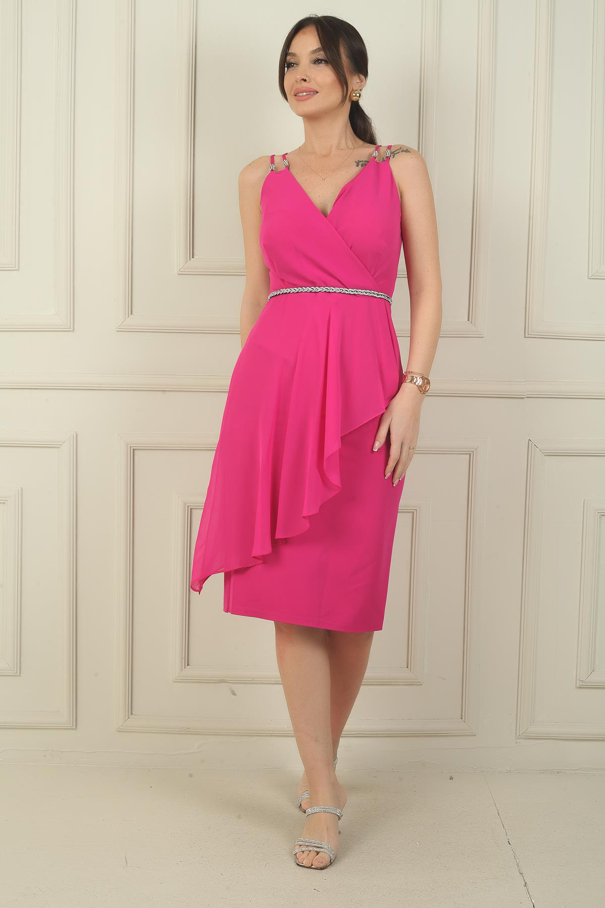 S-24Y2580026Kadın Çift İp Askılı Üstü Şifon Kemerli Kısa Krep Elbise