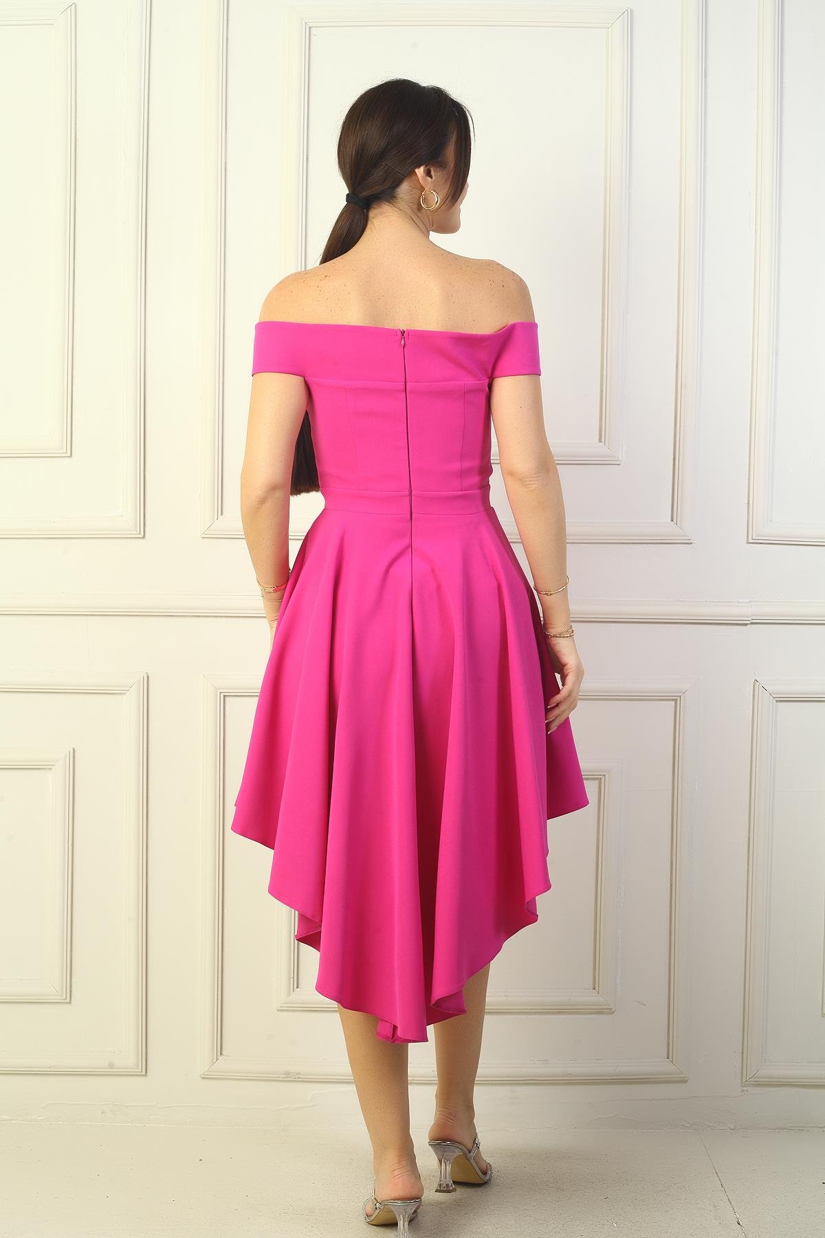 S-24Y3050010Kadın Madonna Yaka Ön Kısa Arka Uzun Astarlı Kloş Krep Kısa Elbise