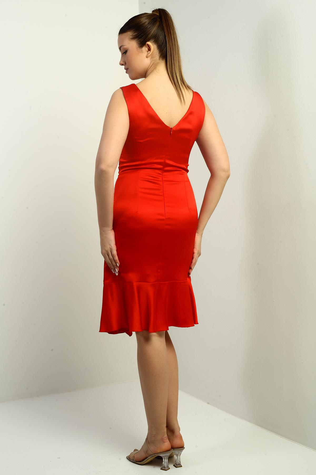 S-24Y3050015Kadın Kruvaze Yaka Astarlı Önü Drapeli Önü Volanlı Saten Kısa Elbise