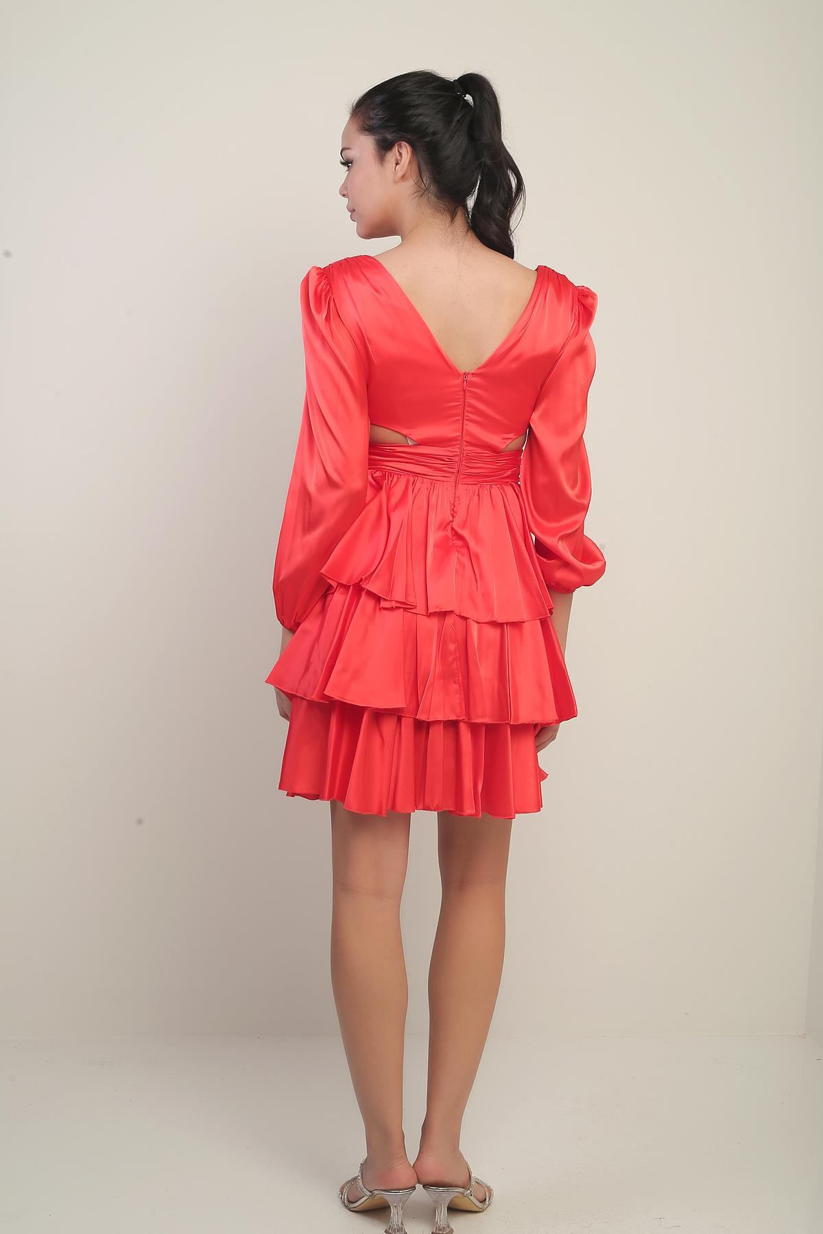 S-24Y3050019Kadın Ön Arka V Yaka Bel Dekolteli Astarlı Kat Kat Saten Kısa Elbise