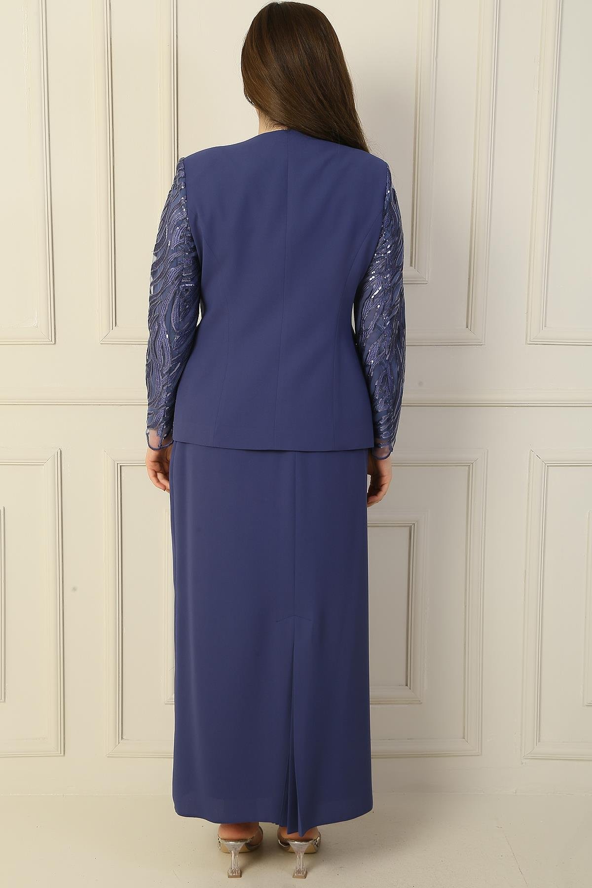 S-24Y3070005İçi Yarım Ay Kol Bluz Pul NakışişlemeBoncuk Detaylı Ceket Etek Astarlı Büyük Beden 3'lü Takım