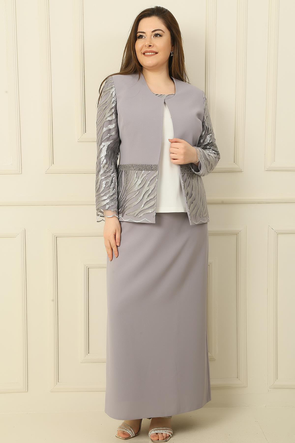 S-24Y3070005İçi Yarım Ay Kol Bluz Pul NakışişlemeBoncuk Detaylı Ceket Etek Astarlı Büyük Beden 3'lü Takım