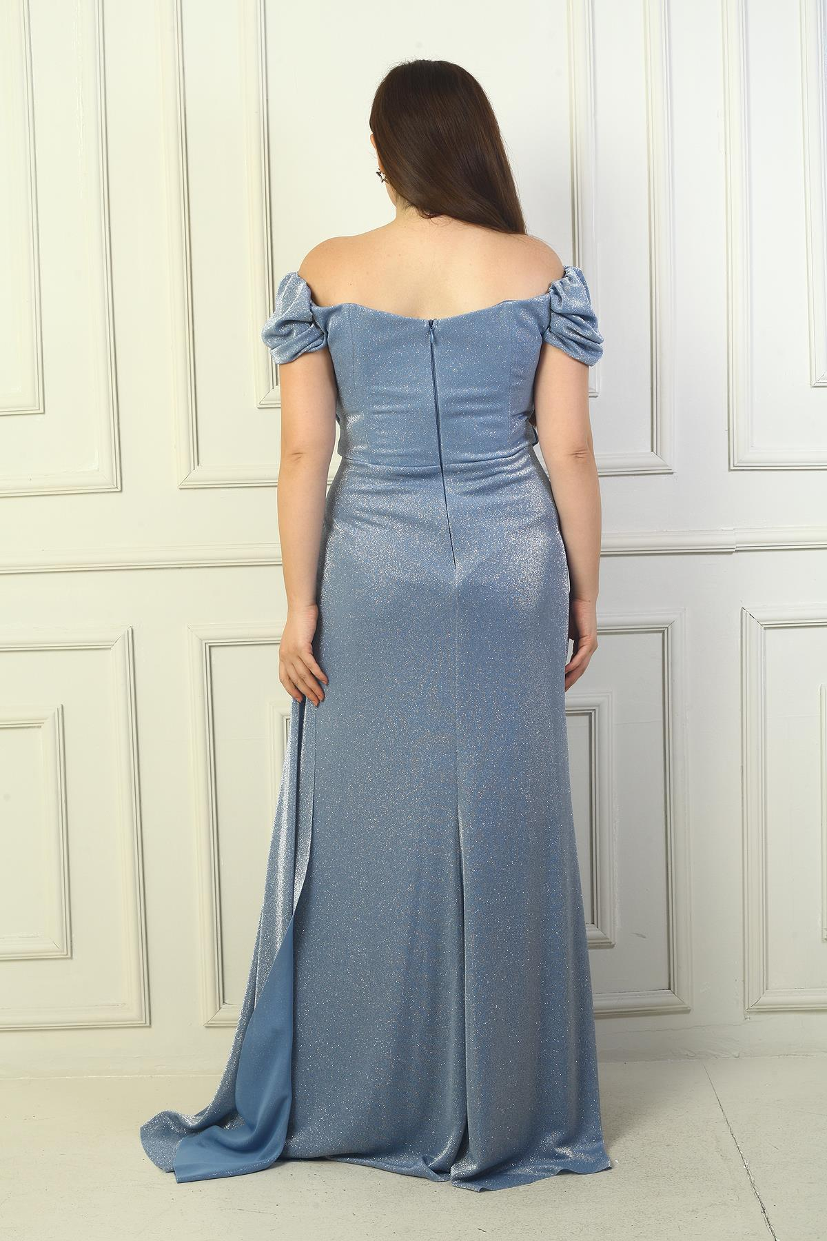 S-24Y3630005Kadın Düşük Kol Önü Drapeli Yanı Mendilli Astarlı Brayt Simli Uzun Büyük Beden Abiye Elbise