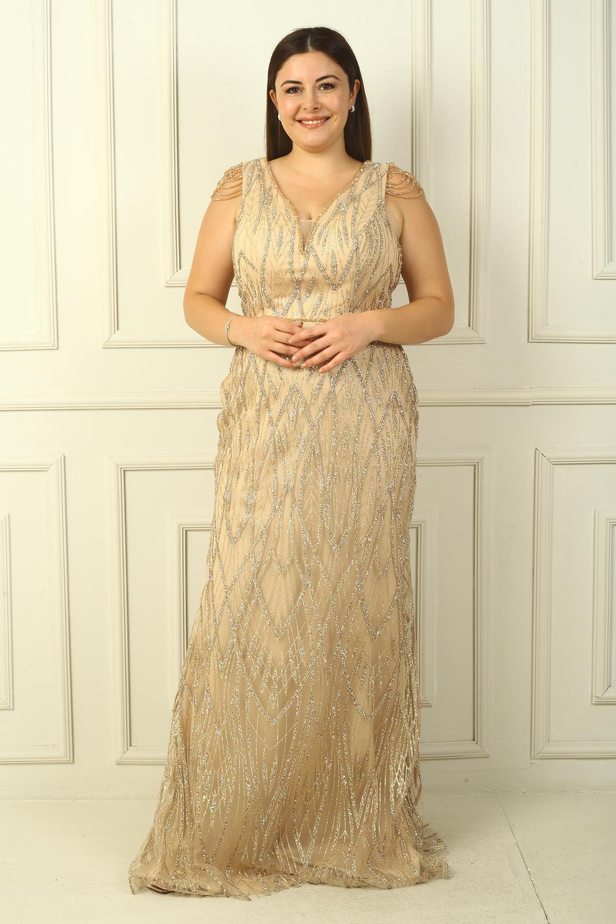 S-24Y3800001Kadın Omzu Püsküllü Astarlı Boncuk Ve Taşlı Büyük Beden Uzun Elbise