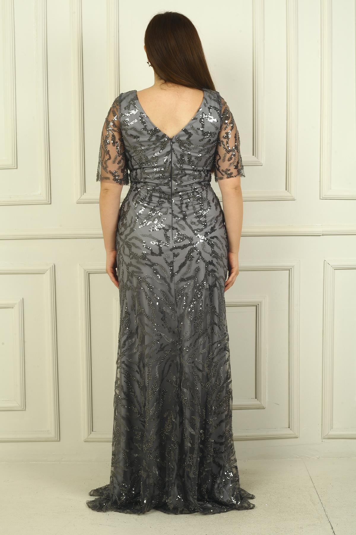 S-24Y3800002Kadın Ön Arka V Yaka Boncuk-Pul İşlemeli Astarlı Büyük Beden Elbise