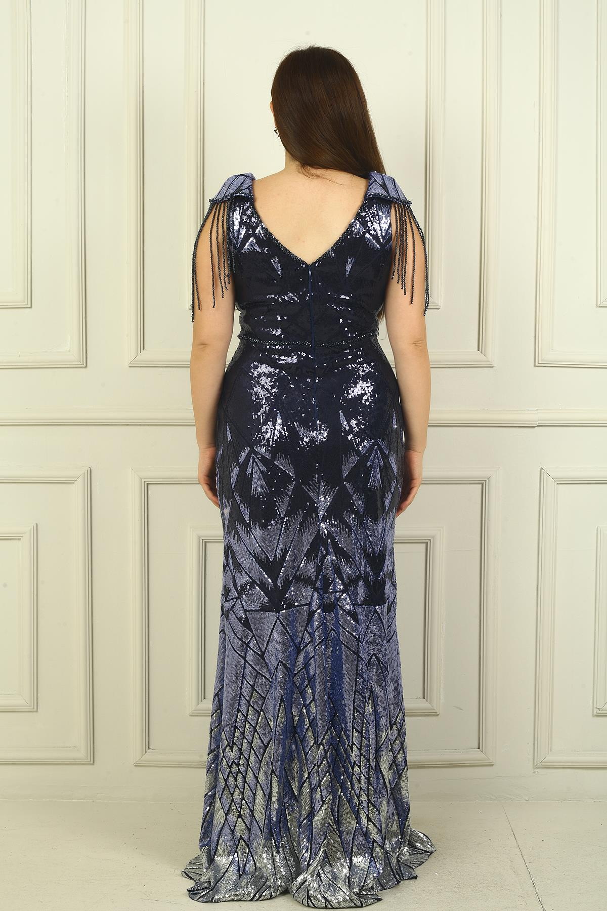 S-24Y3800003Kolları Boncuk Püsküllü Astarlı B.B Pulpayet Uzun Abiye Elbise