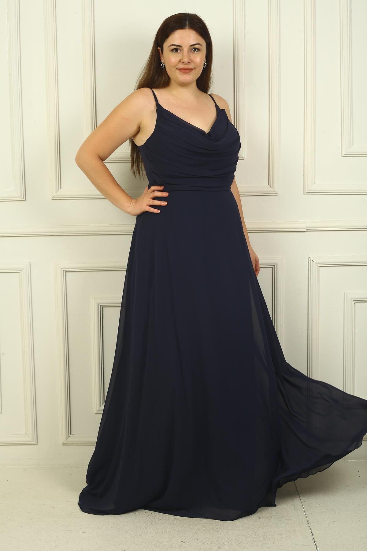 S-24Y3800005Kadın İp Askılı Önü Drapeli Astarlı Büyük Beden Uzun Şifon Elbise