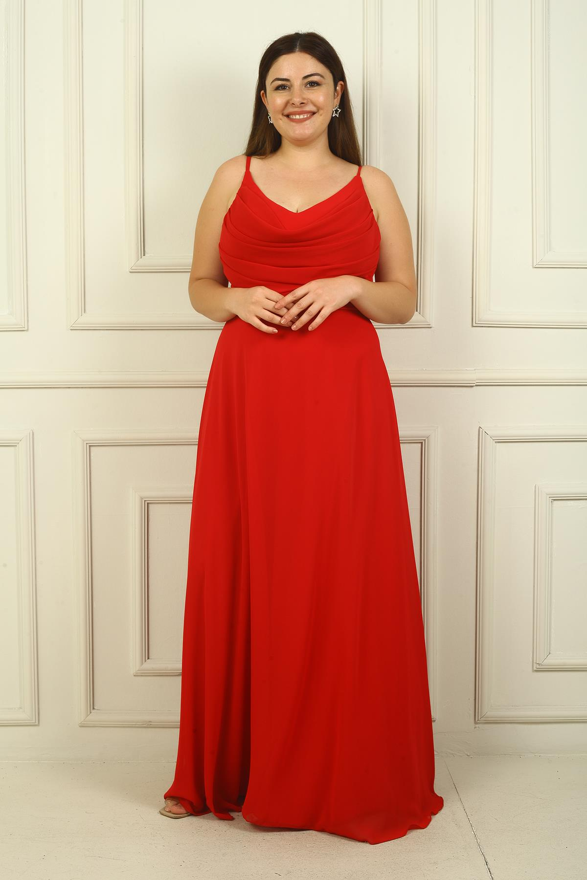 S-24Y3800005Kadın İp Askılı Önü Drapeli Astarlı Büyük Beden Uzun Şifon Elbise