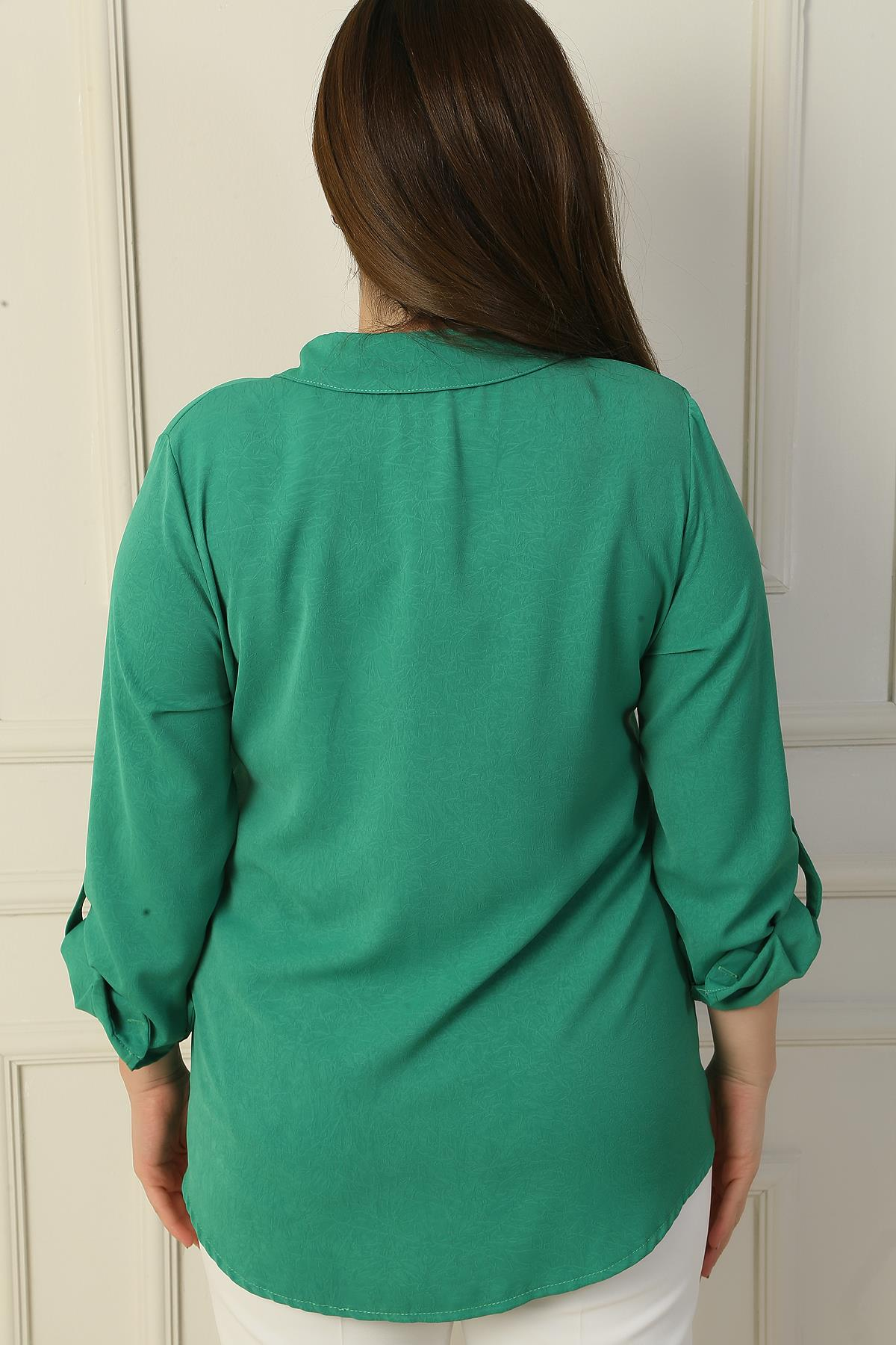 S-24Y4040011Önü Metal Düğmeli Kol katlamalı Büyük Beden  Krep Gömlek