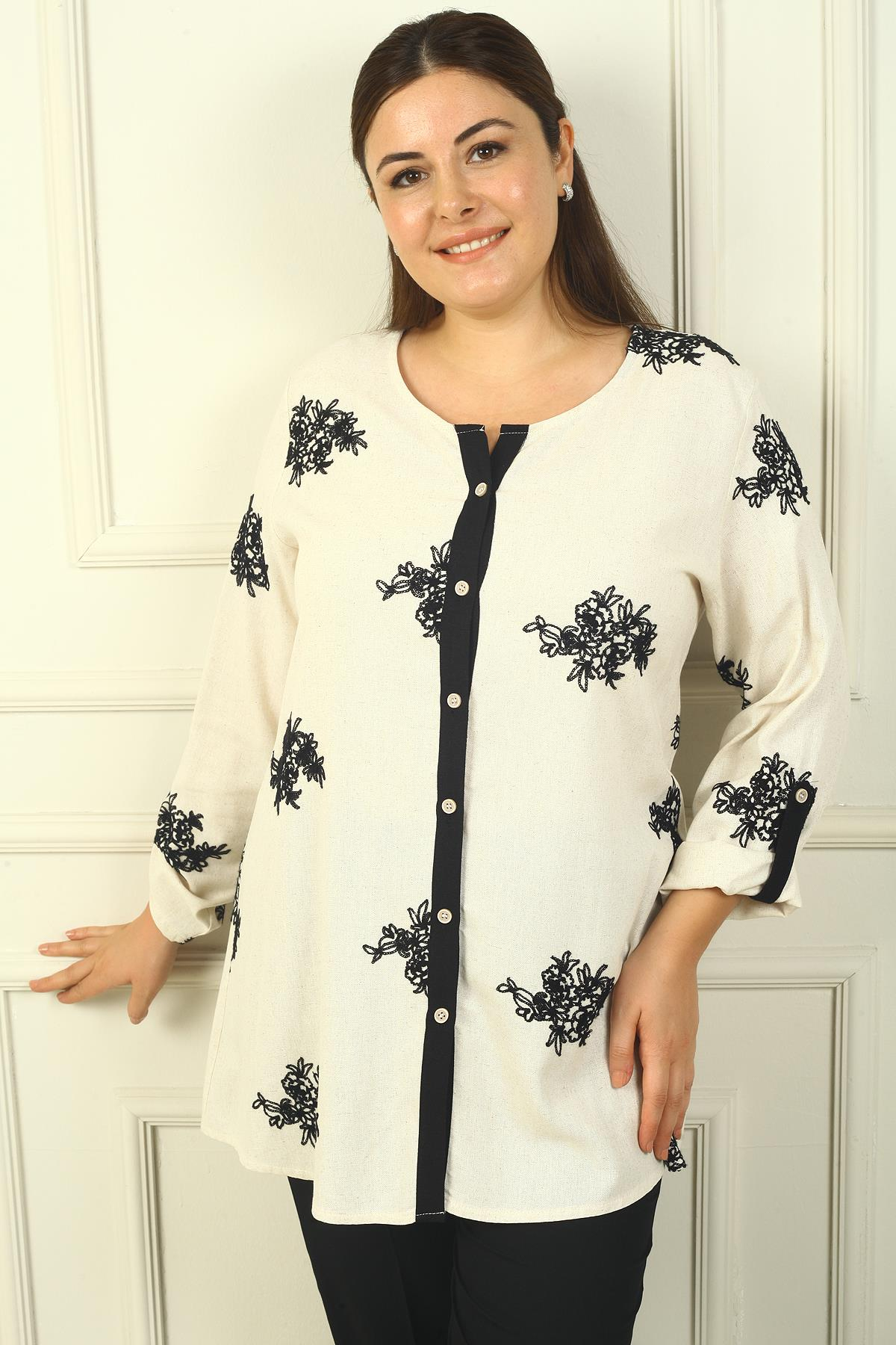 S-24Y4040016Kadın Kol Katlamalı Nakışlı B.B. Keten Gömlek