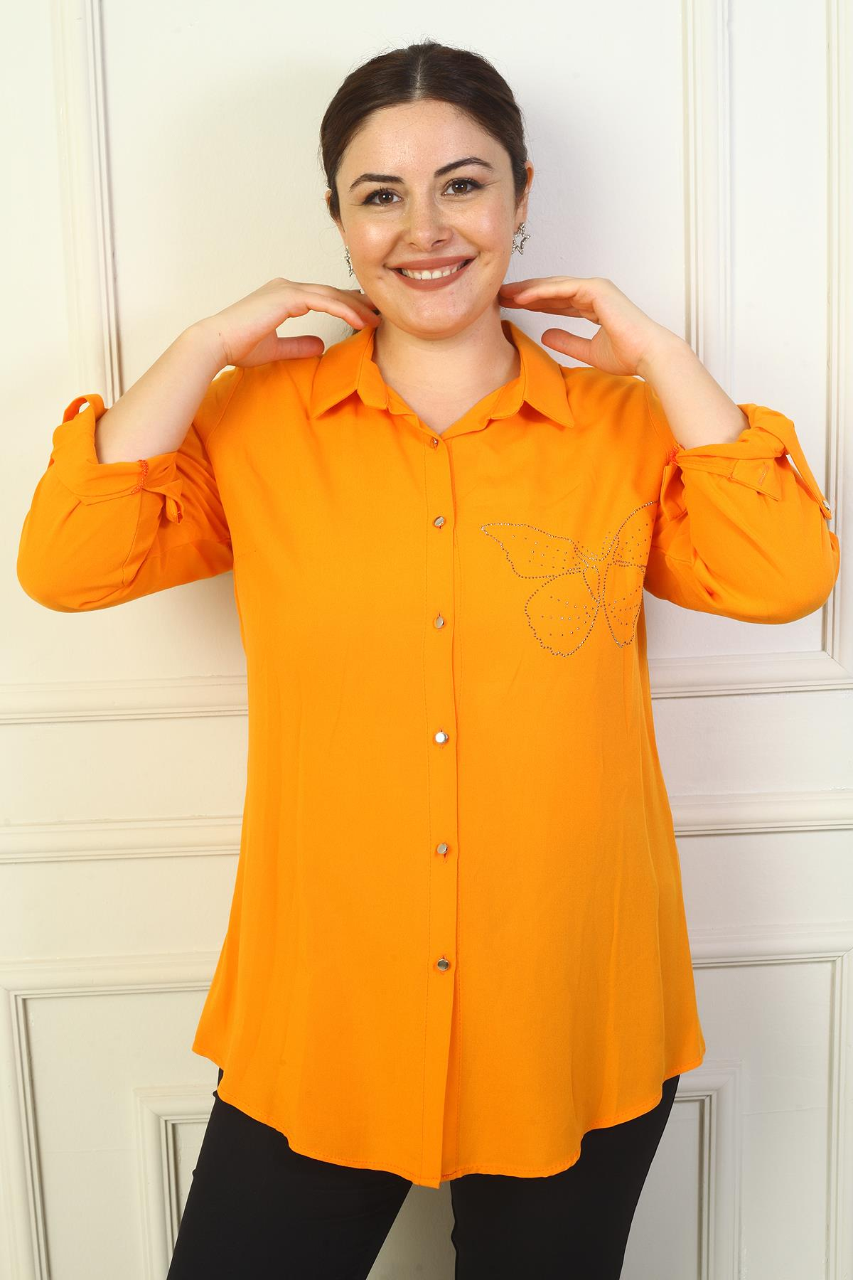 S-24Y4040022Kadın Kelebek Taşlı Kol Katlamalı Büyük Beden Viskon Gömlek