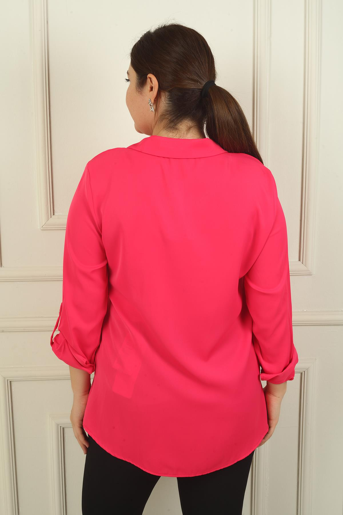 S-24Y4040027Kadın Kol Katlamalı Taş Detaylı Krep Saten Büyük Beden Gömlek