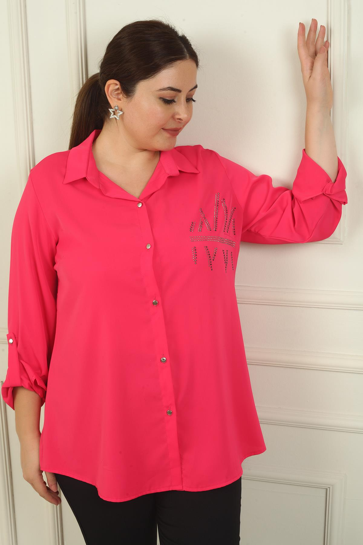 S-24Y4040027Kadın Kol Katlamalı Taş Detaylı Krep Saten Büyük Beden Gömlek