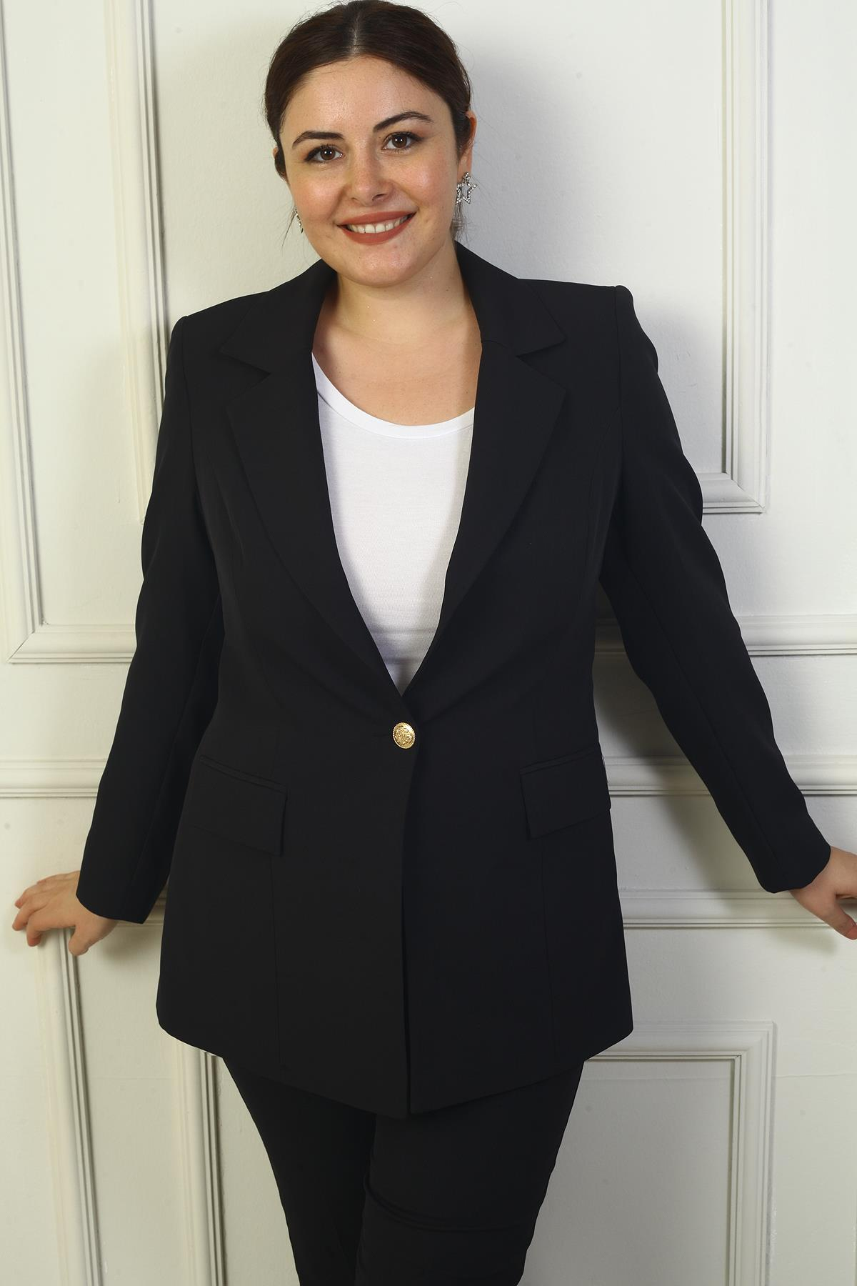 S-24Y4090004Kadın Önü Tek  Metal Düğmeli Astarlı Büyük Beden Duble Ceket