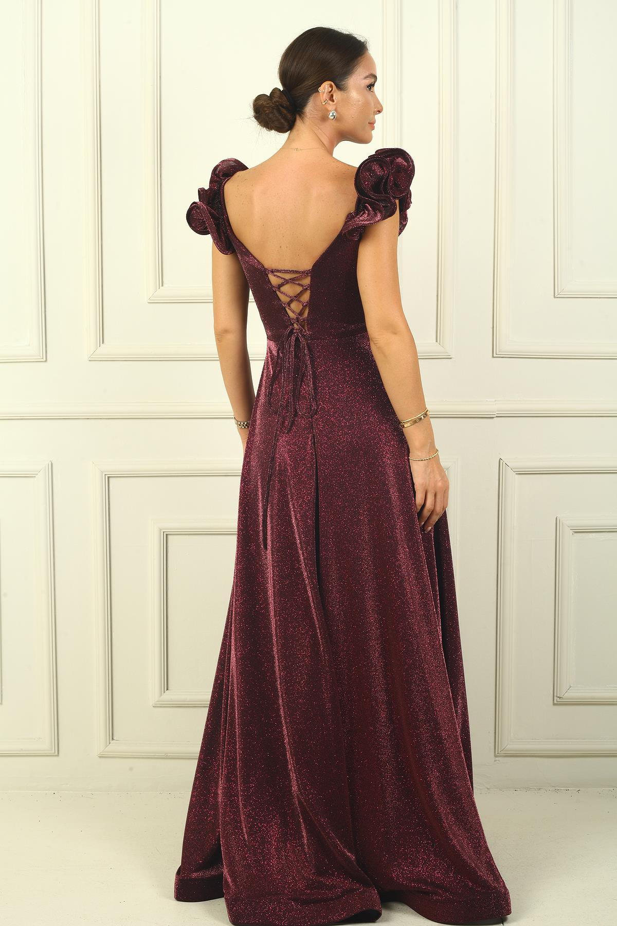 S-24Y4120001Düşük Volan Kol Drapeli Astarlı Simli Uzun Elbise