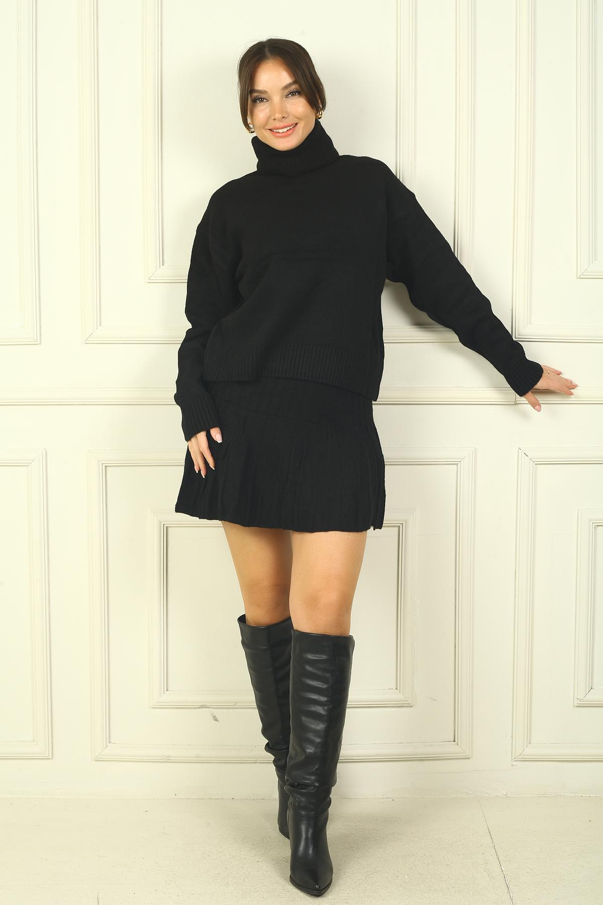 S-24Y4130003Kadın Boğazlı Uzun Kollu Kazak Beli Lastikli Kısa Etek 2'li Triko Takım