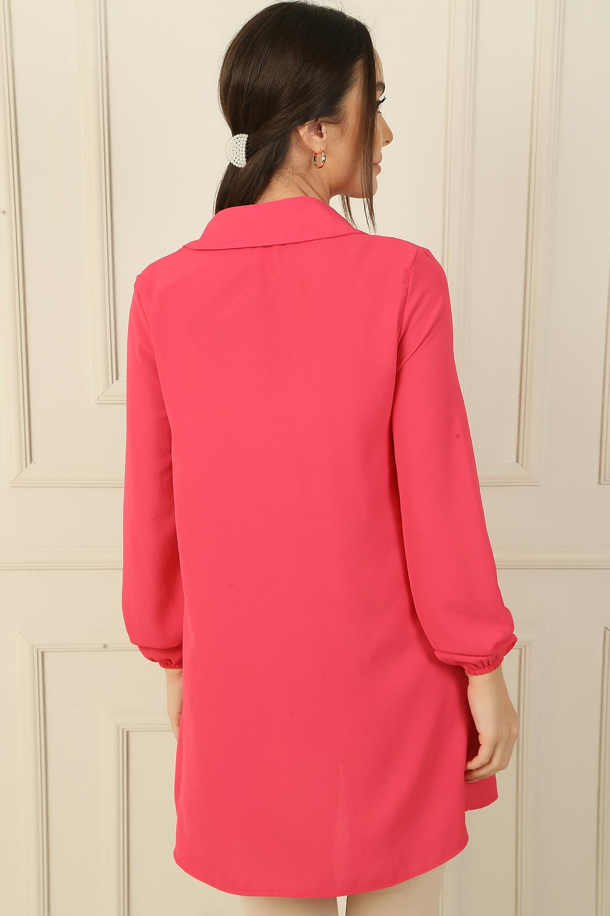 S-24Y4160003Önü Roba Büzgülü Gömlek