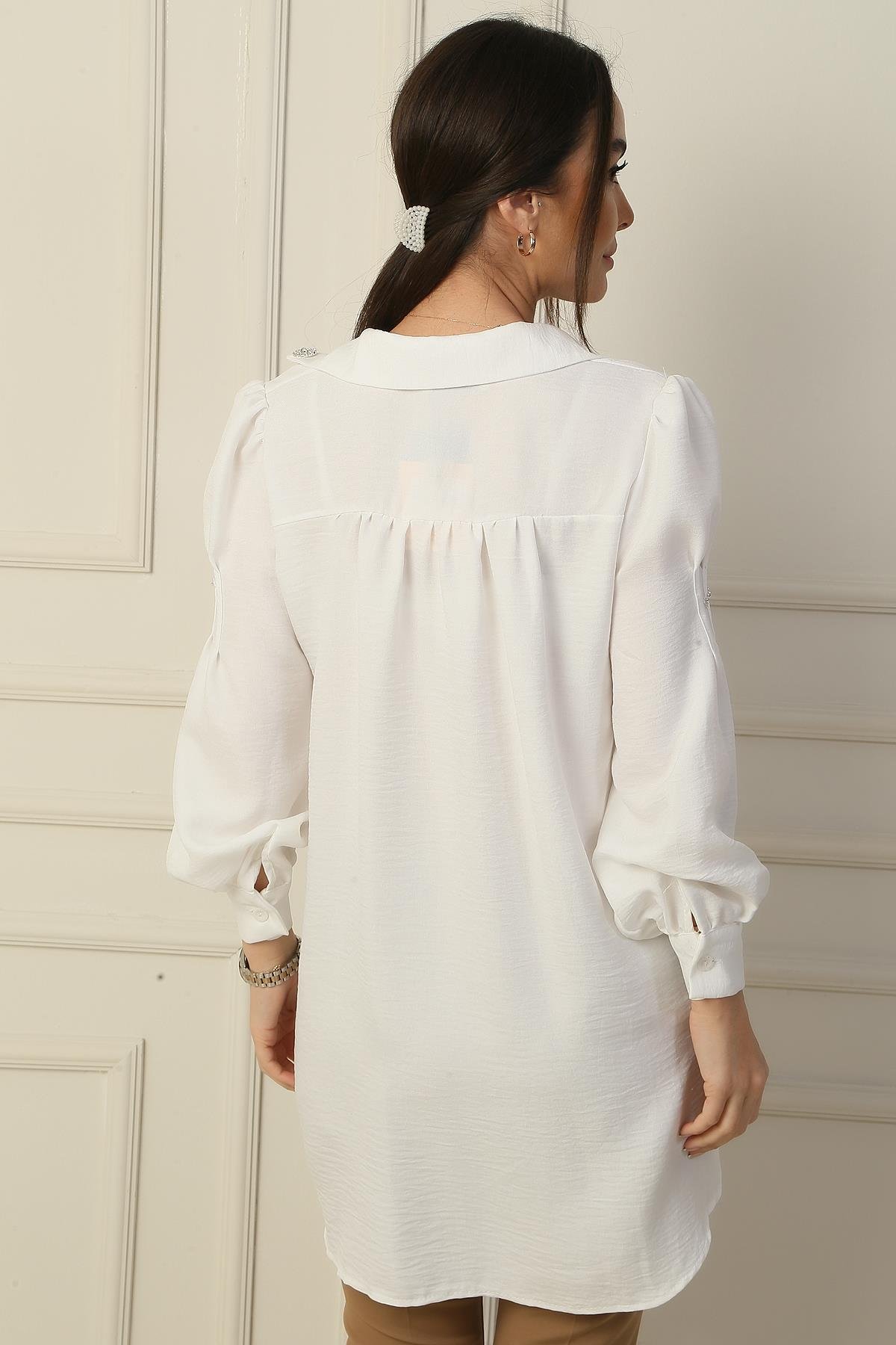 S-24Y4160007Yaka Ve Kolları Taş Detaylı Patlı Gömlek