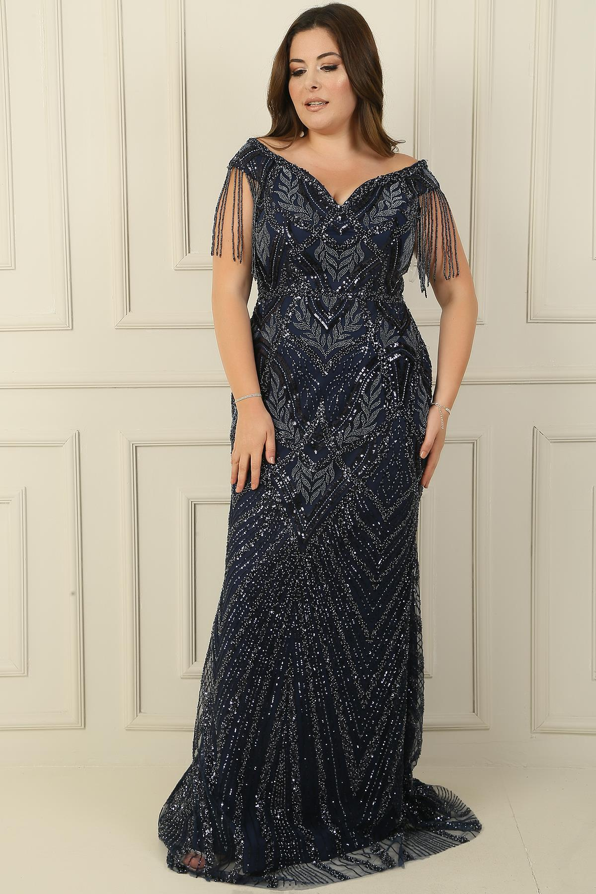 S-24Y4240003Boncuk İşlemeli Astarlı Büyük Beden Balık Elbise