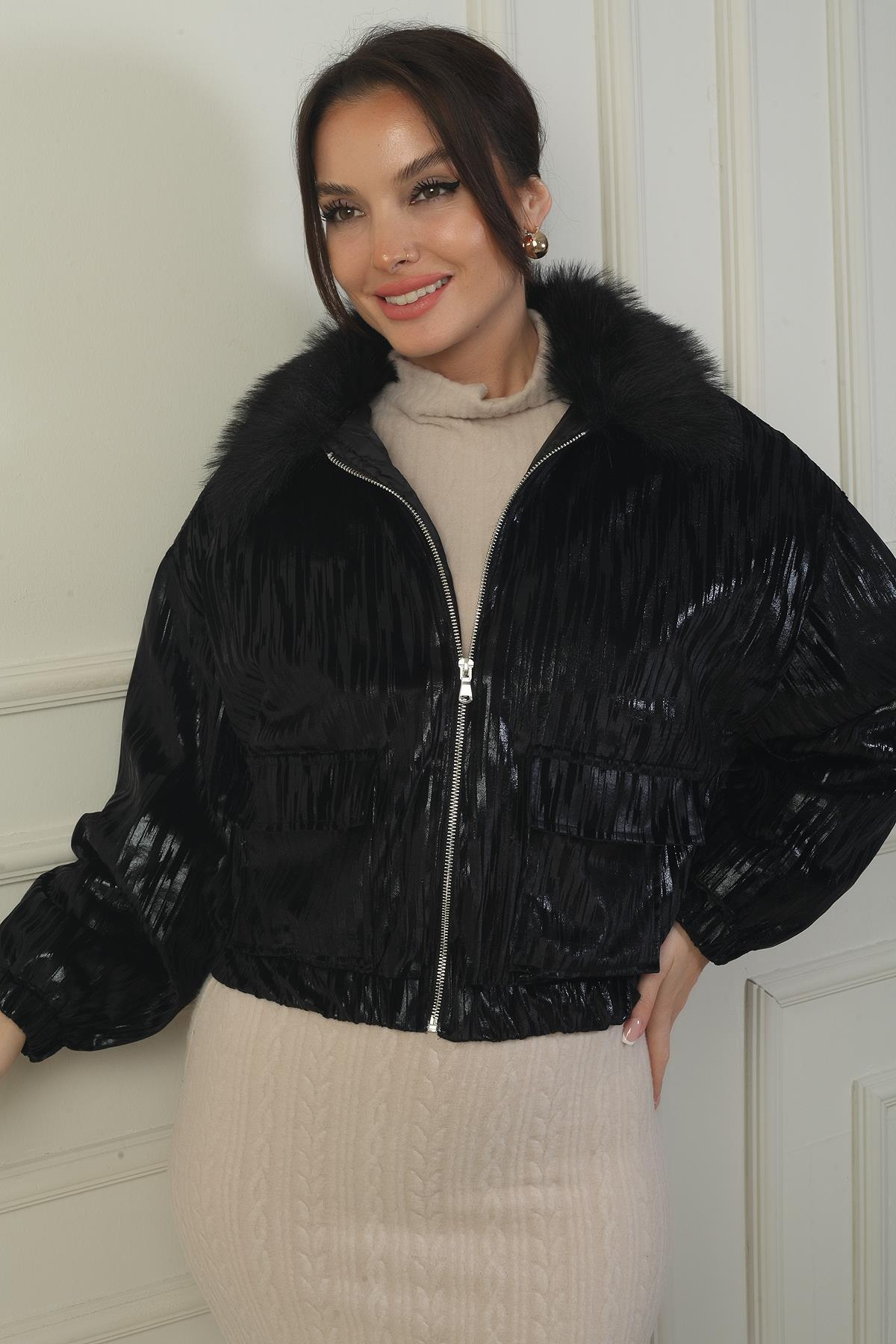 S-24Y4280014Kadın Yakası Kürklü Önü Fermuarlı İçi Astarlı Zigzag Desen Mont