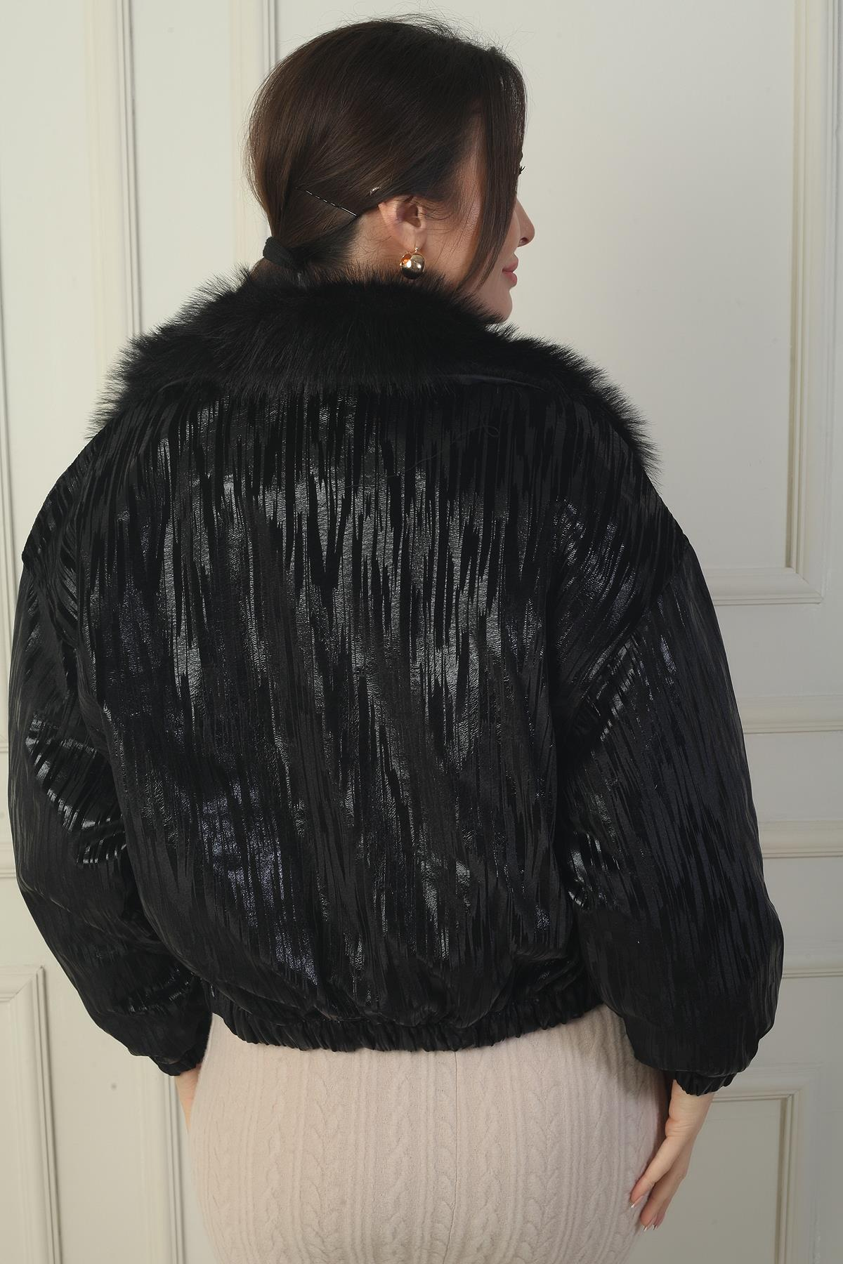 S-24Y4280014Kadın Yakası Kürklü Önü Fermuarlı İçi Astarlı Zigzag Desen Mont