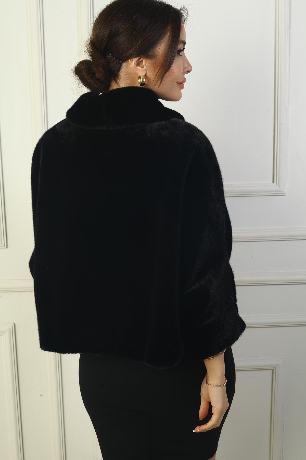 S-24Y4290004Kadın Taş Tokalı Astarlı Kürk Ceket