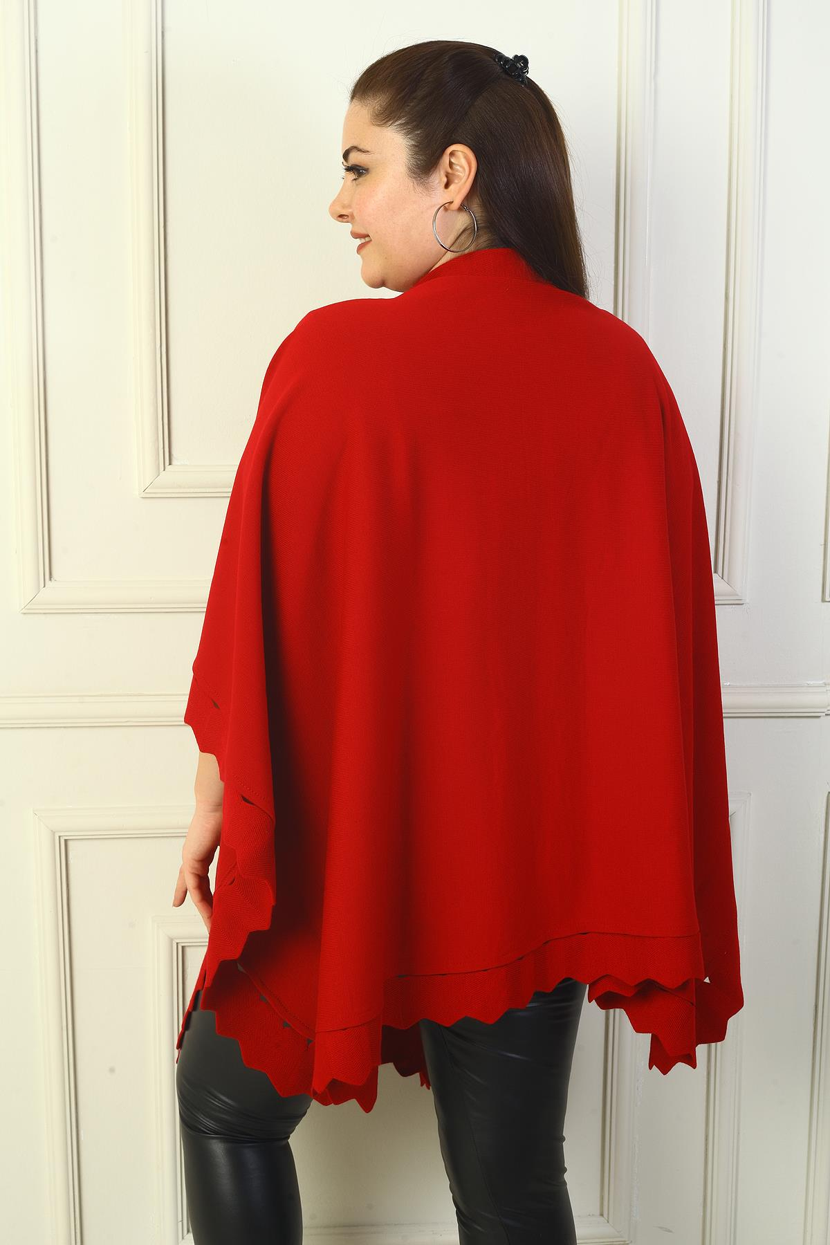 S-24Y4300002Kadın Lazer Kesim Büyük Beden Akrilik Panço