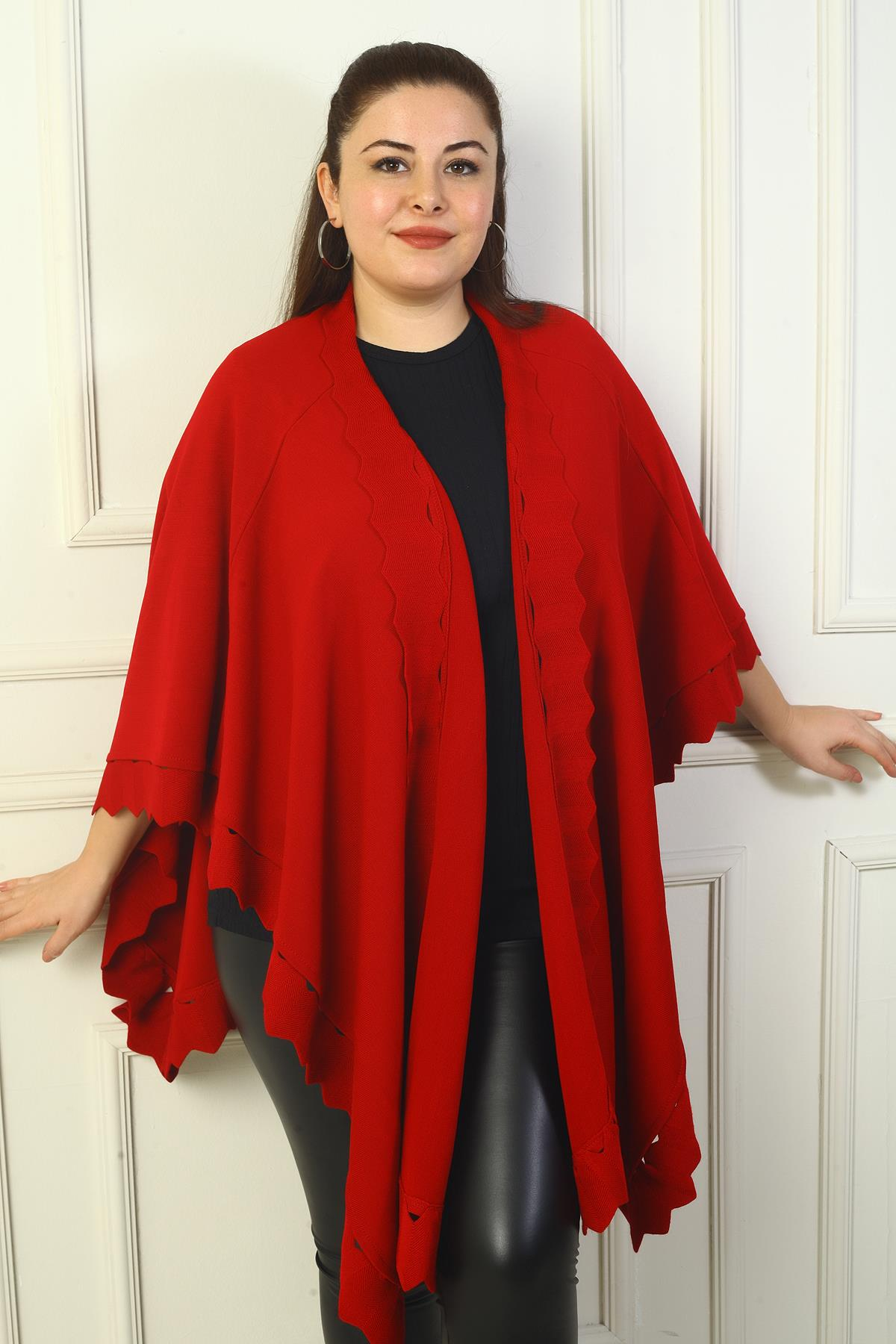 S-24Y4300002Kadın Lazer Kesim Büyük Beden Akrilik Panço