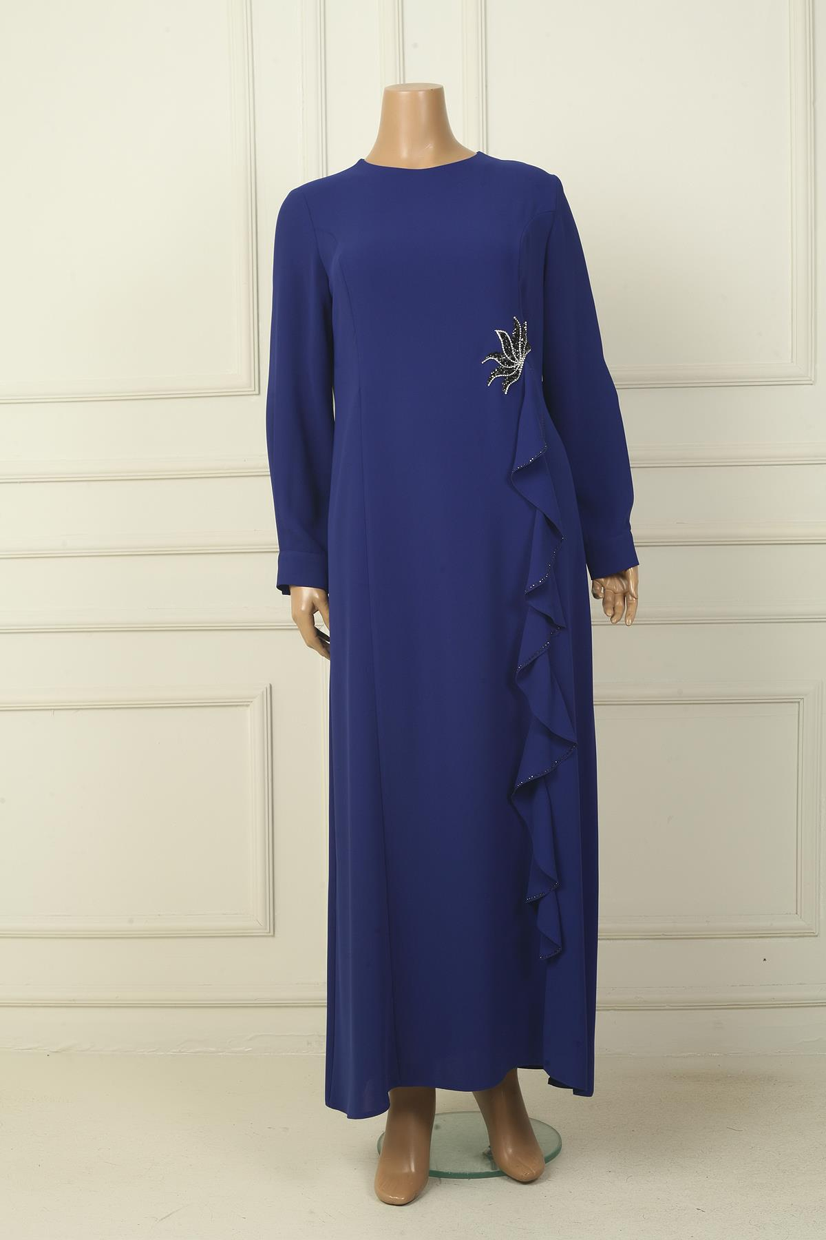 S-24Y4310002Kadın Çiçek Taş İşlemeli Volanlı Büyük Beden Uzun Krep ELbise