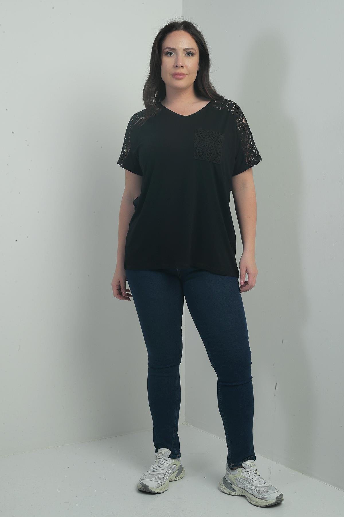 S-25K1060004Kadın Yüksek Bel Boru Paça Likralı Büyük Beden Kot Pantolon