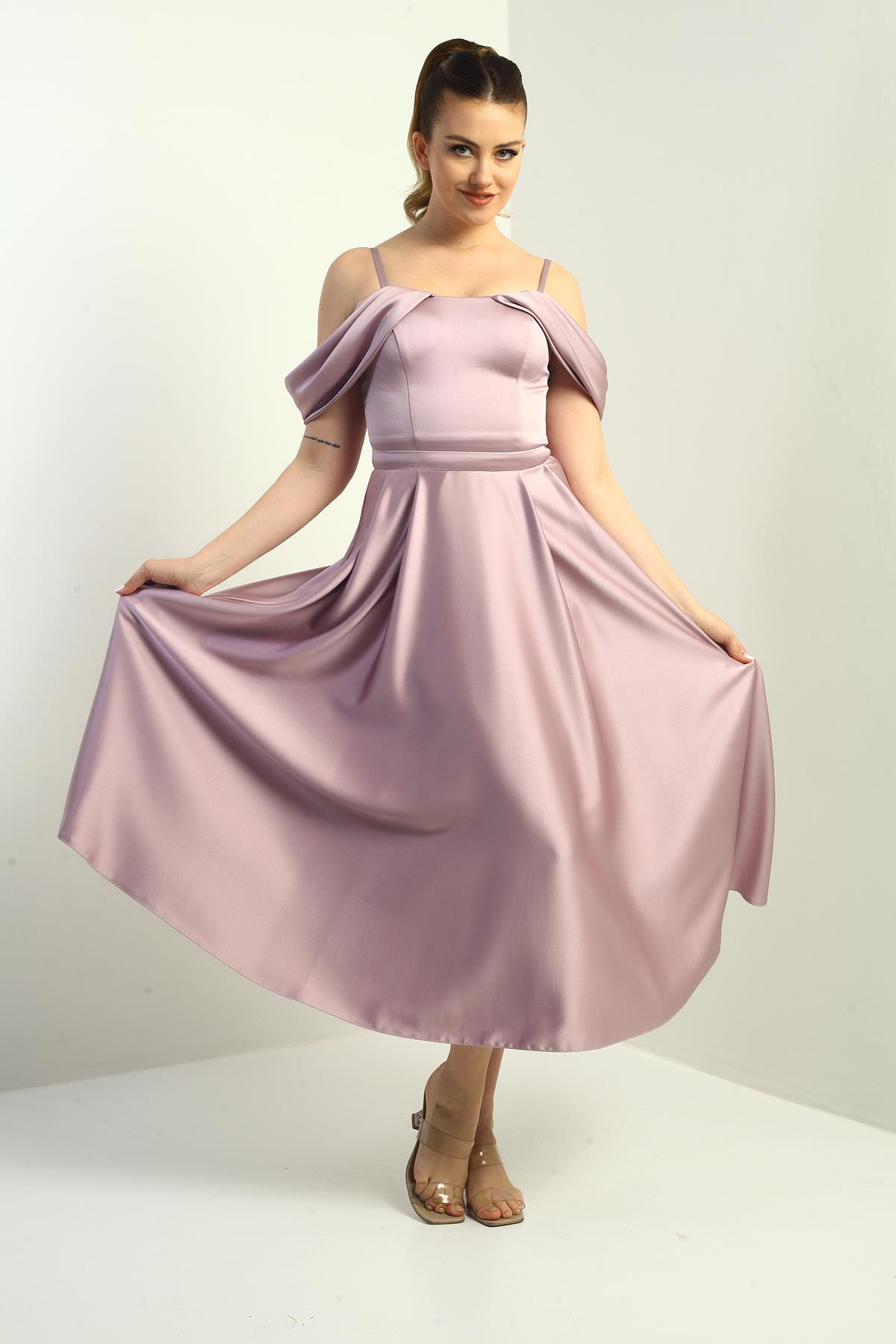 S-25K3050004Kadın İp Askılı Düşük Kollu Astarlı Pileli Saten Kloş Uzun Elbise