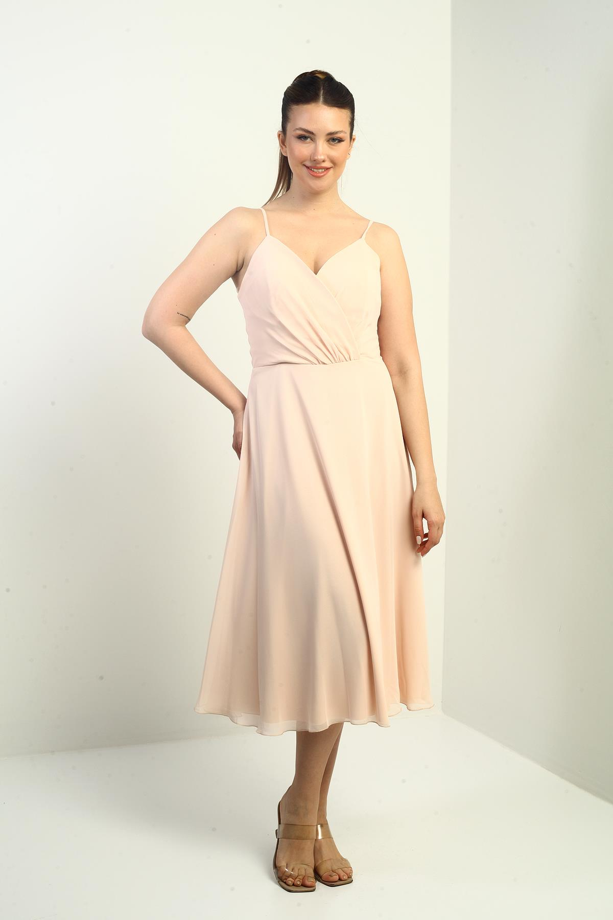 S-25K3050020Kadın İp Askılı Kruvaze Yaka Astarlı Arkası Bağcıklı Kloş Şifon Elbise