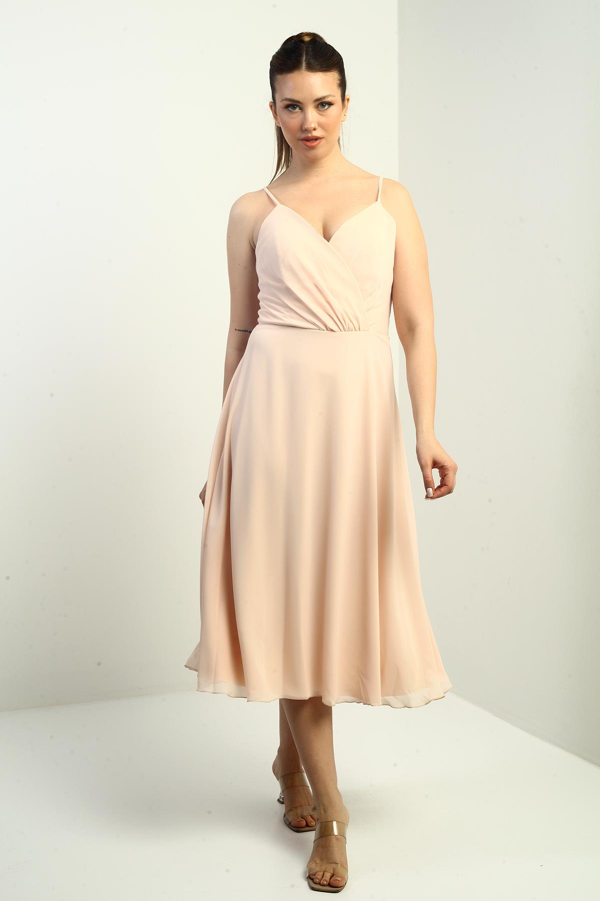 S-25K3050020Kadın İp Askılı Kruvaze Yaka Astarlı Arkası Bağcıklı Kloş Şifon Elbise