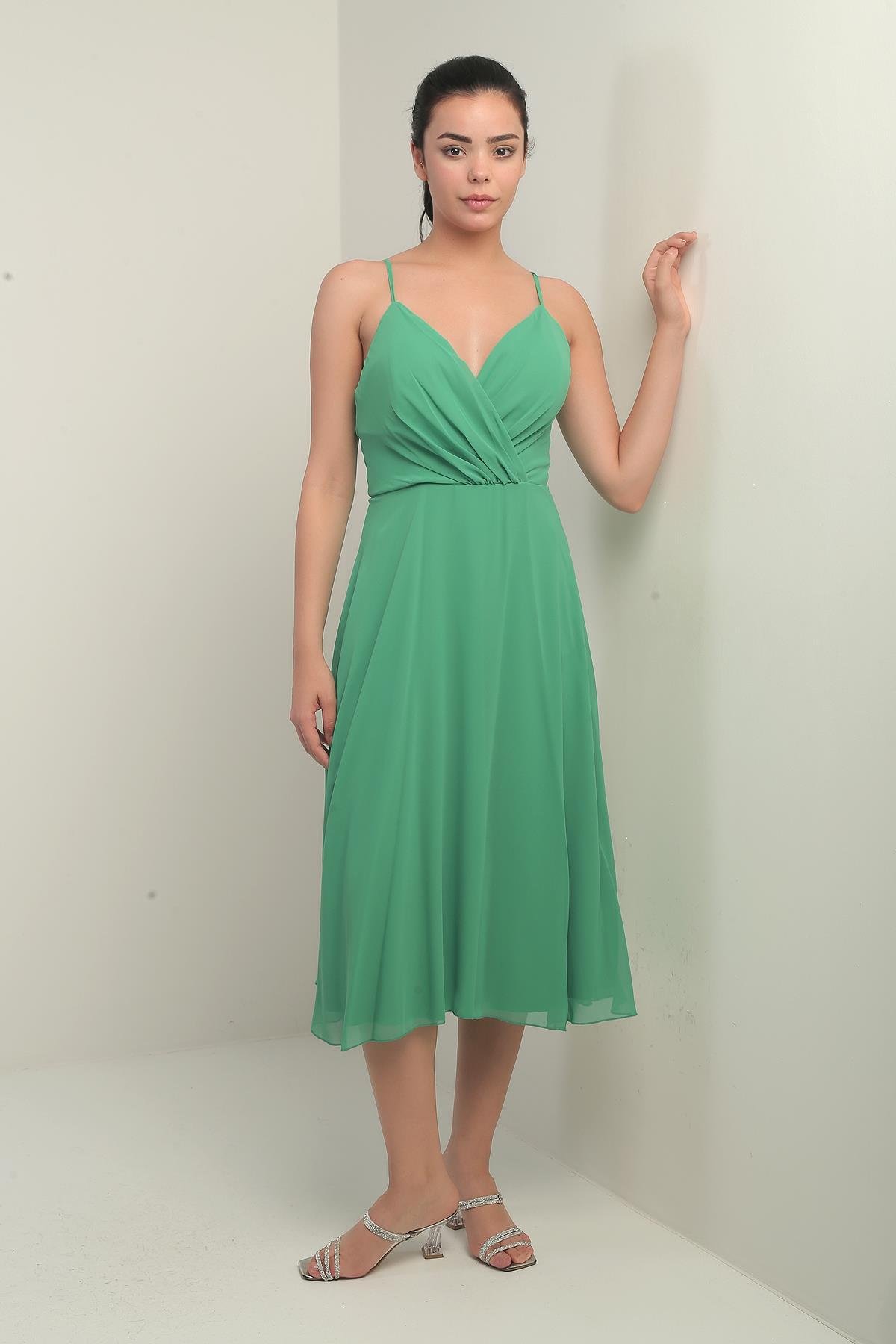 S-25K3050020Kadın İp Askılı Kruvaze Yaka Astarlı Arkası Bağcıklı Kloş Şifon Elbise