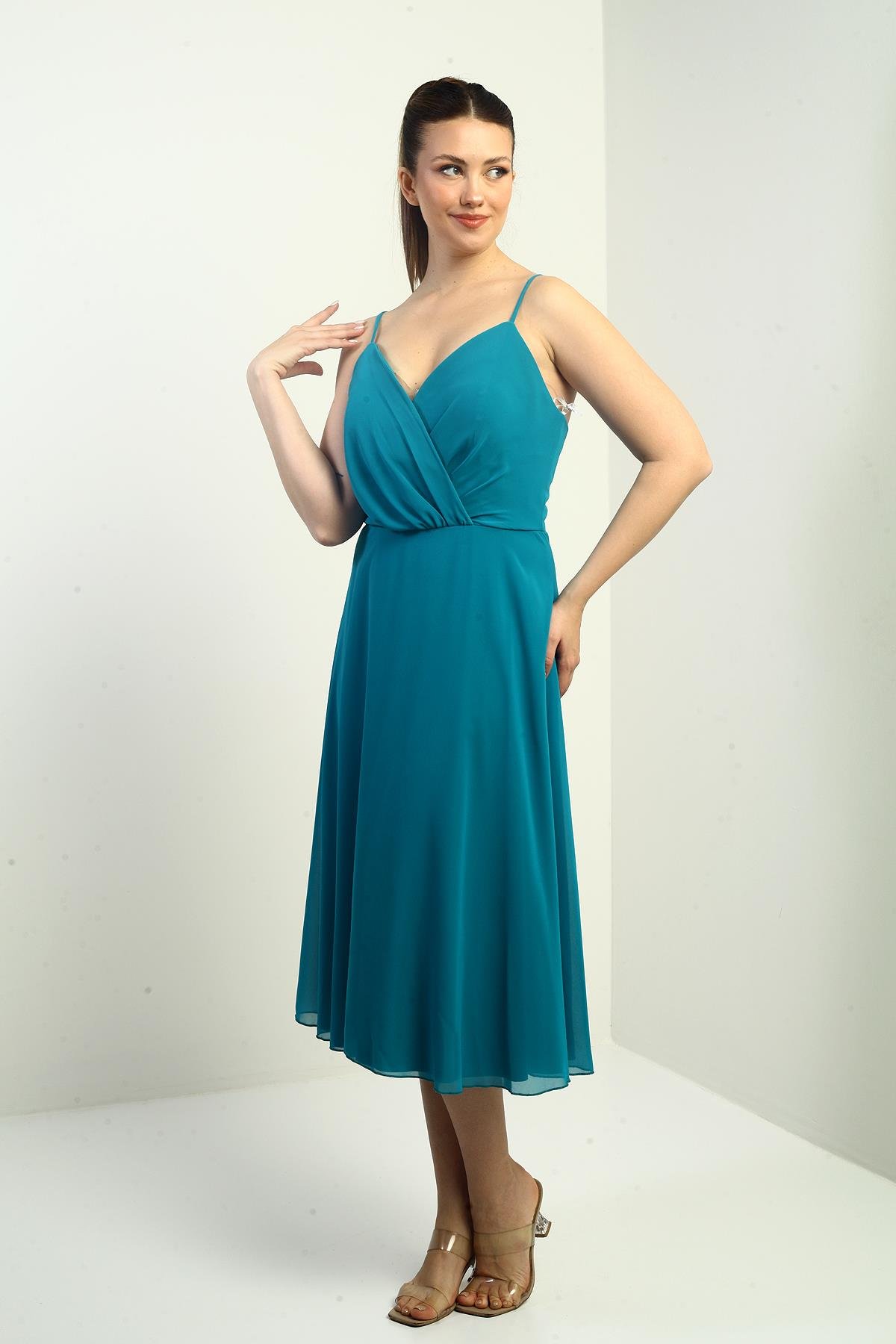 S-25K3050020Kadın İp Askılı Kruvaze Yaka Astarlı Arkası Bağcıklı Kloş Şifon Elbise