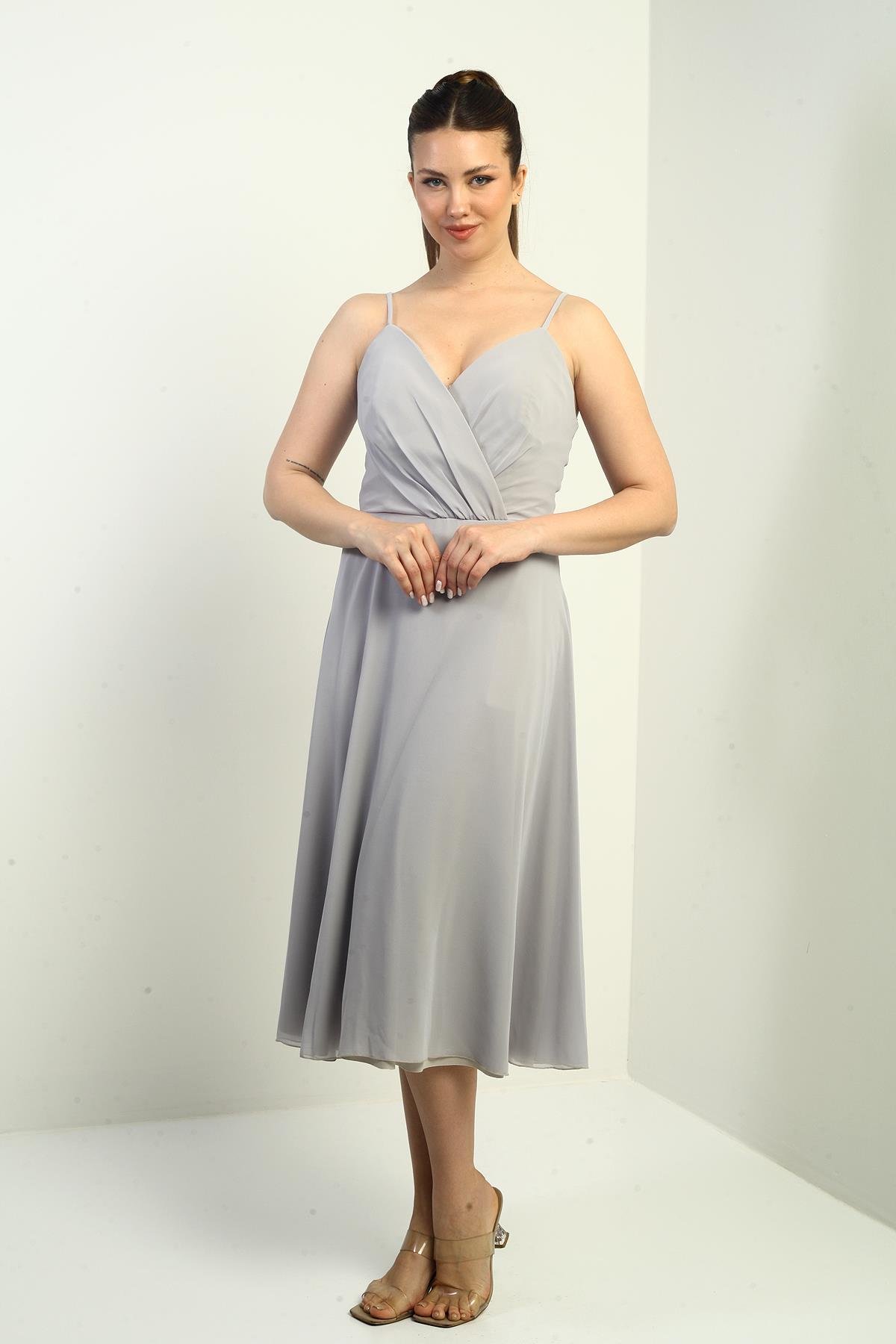 S-25K3050020Kadın İp Askılı Kruvaze Yaka Astarlı Arkası Bağcıklı Kloş Şifon Elbise