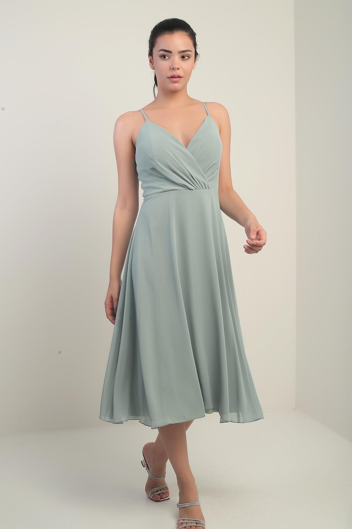 S-25K3050020Kadın İp Askılı Kruvaze Yaka Astarlı Arkası Bağcıklı Kloş Şifon Elbise