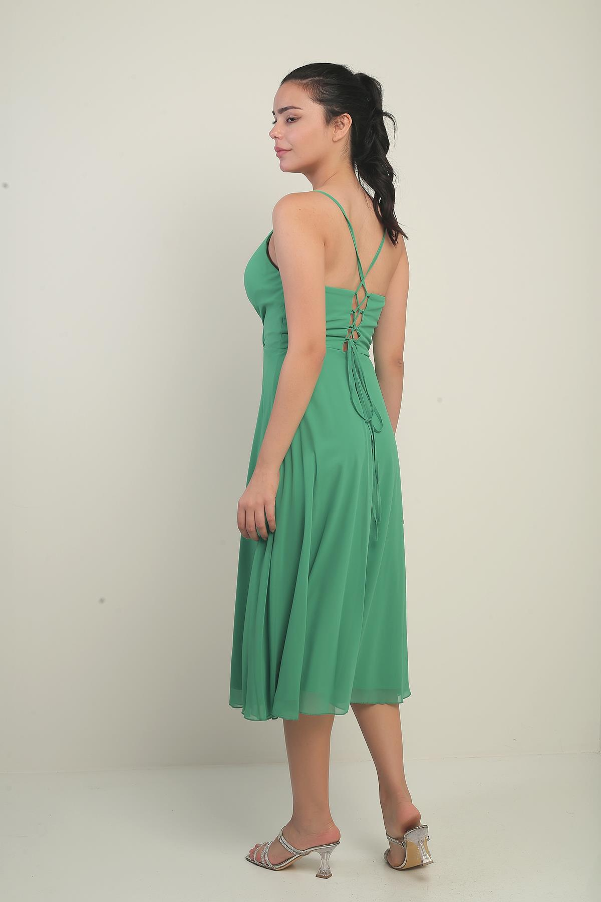 S-25K3050020Kadın İp Askılı Kruvaze Yaka Astarlı Arkası Bağcıklı Kloş Şifon Elbise