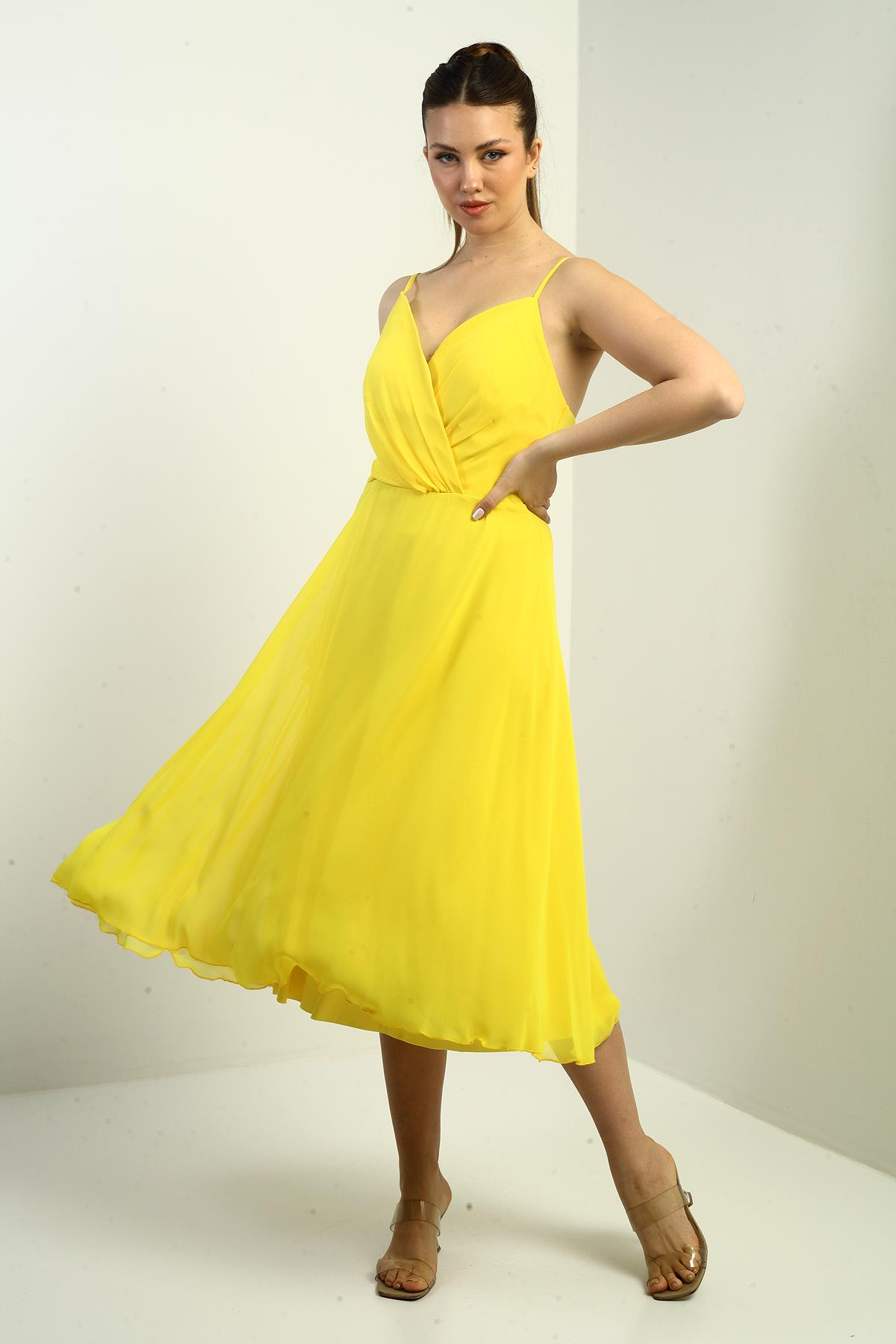 S-25K3050020Kadın İp Askılı Kruvaze Yaka Astarlı Arkası Bağcıklı Kloş Şifon Elbise