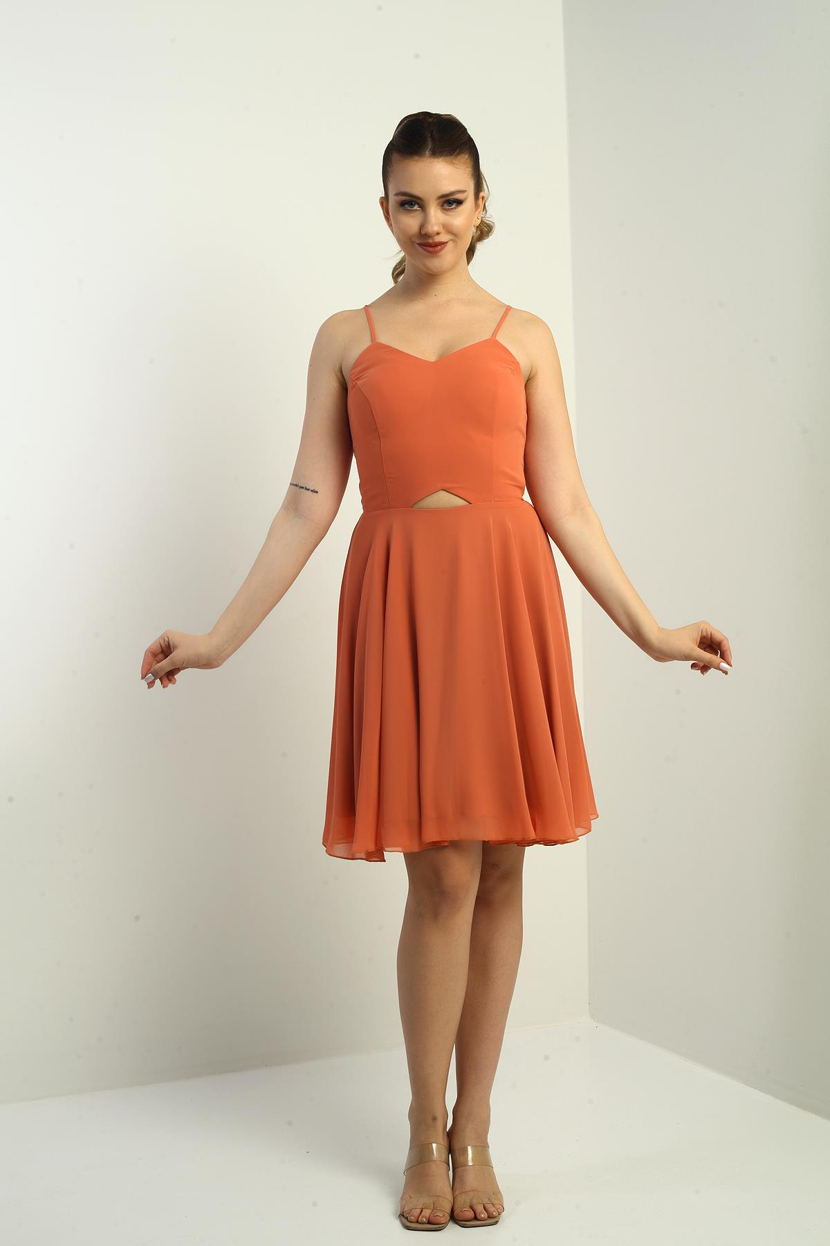 S-25K3050021Kadın İp Askılı Arkası Bağlamalı Önü Pencereli Astarlı Şifon Kısa Kloş Elbise