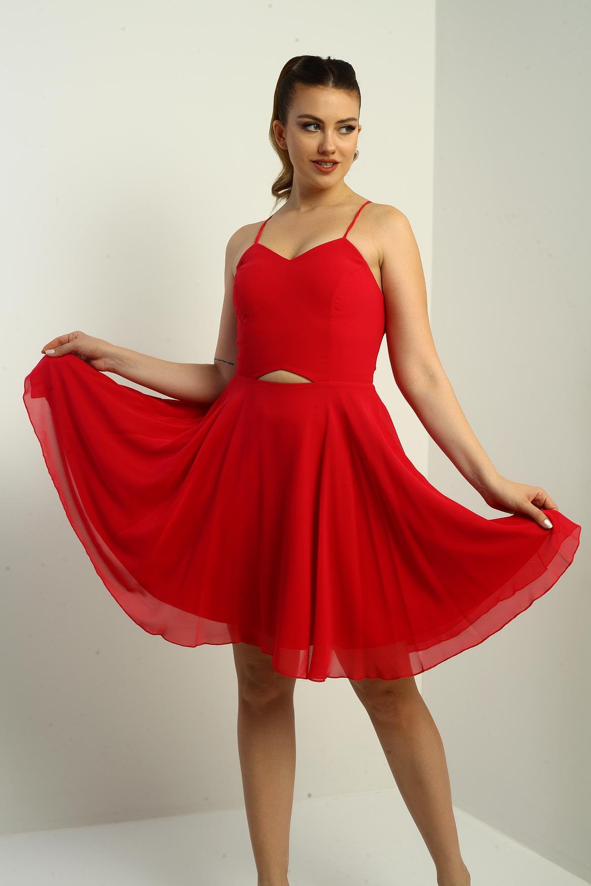 S-25K3050021Kadın İp Askılı Arkası Bağlamalı Önü Pencereli Astarlı Şifon Kısa Kloş Elbise