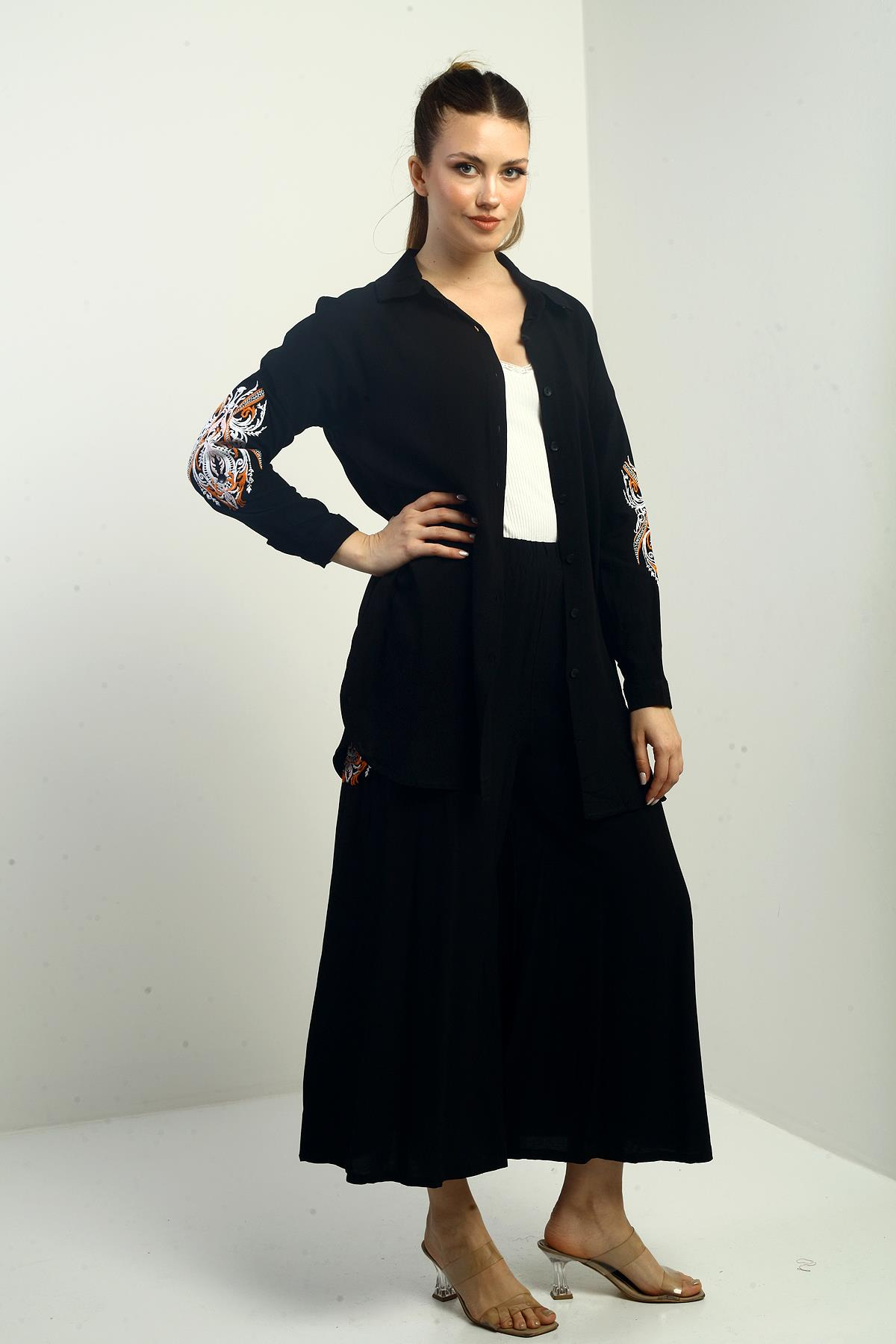 S-25K3880003Kadın Yanları Yırtmaçlı Tunik Gömlek Beli Lastikli Cepli Palazzo Pantolon Nakışlı Oversize 2'li Takım