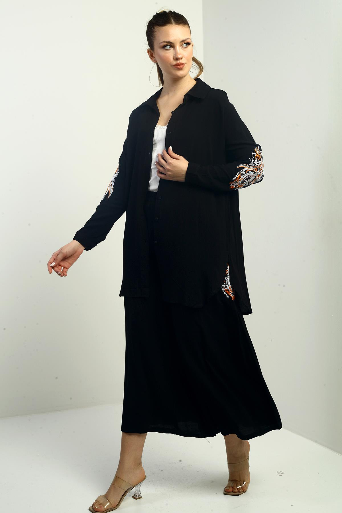 S-25K3880003Kadın Yanları Yırtmaçlı Tunik Gömlek Beli Lastikli Cepli Palazzo Pantolon Nakışlı Oversize 2'li Takım