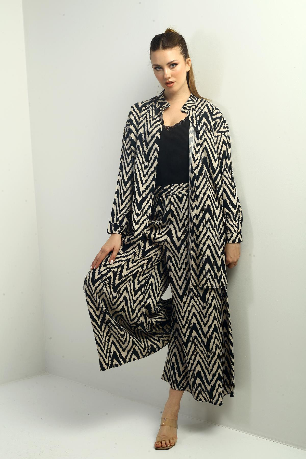 S-25K3880011Kadın  Yanları Yırtmaçlı Tunik Gömlek Beli Lastikli Palazzo Pantoln Zigzag Desen Oversize 2'li Takım