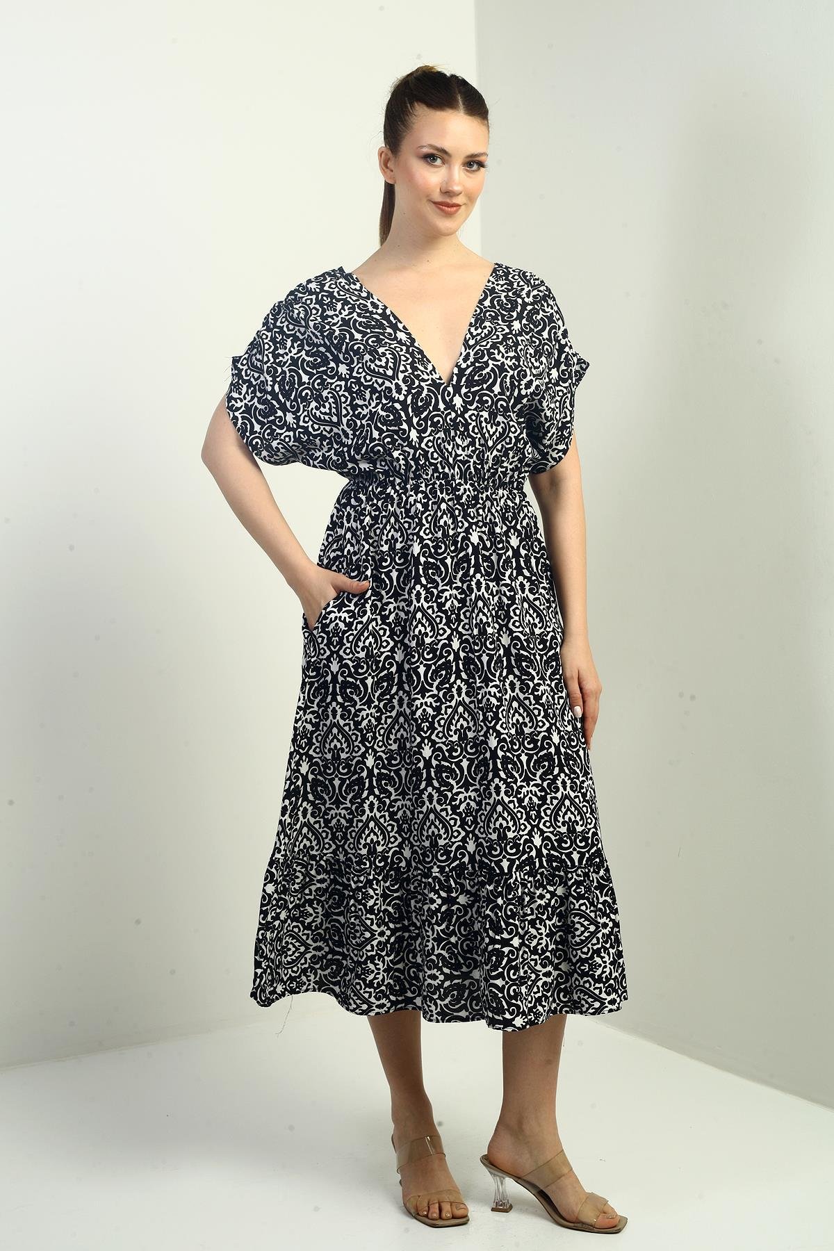 S-25K3880012Kadın Ön Arka V Yaka Yarasa Kollu Cepli Etnik Desen Fırfırlı Elbise