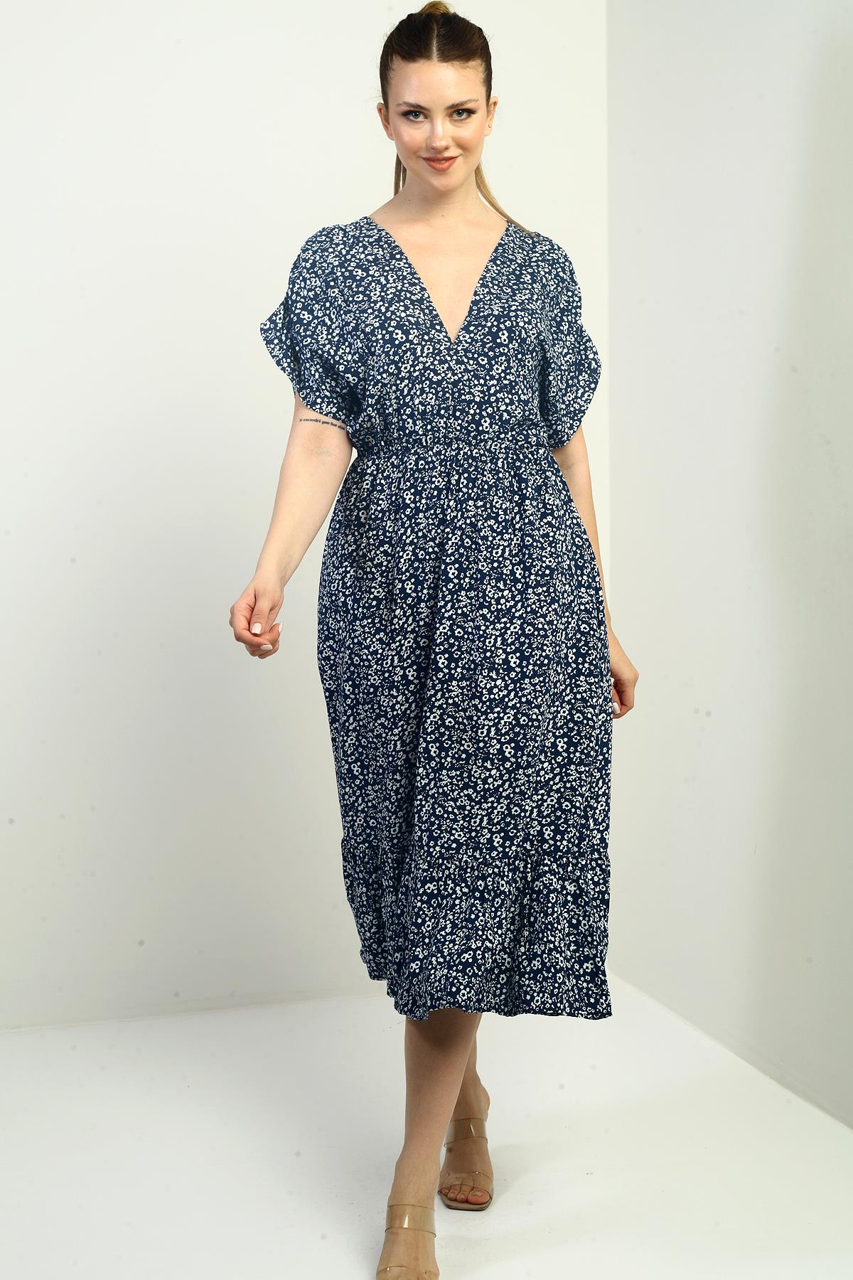 S-25K3880013Kadın Ön Arka V Yaka Yarasa Kollu Mini Çiçekli Cepli Fırfırlı Elbise