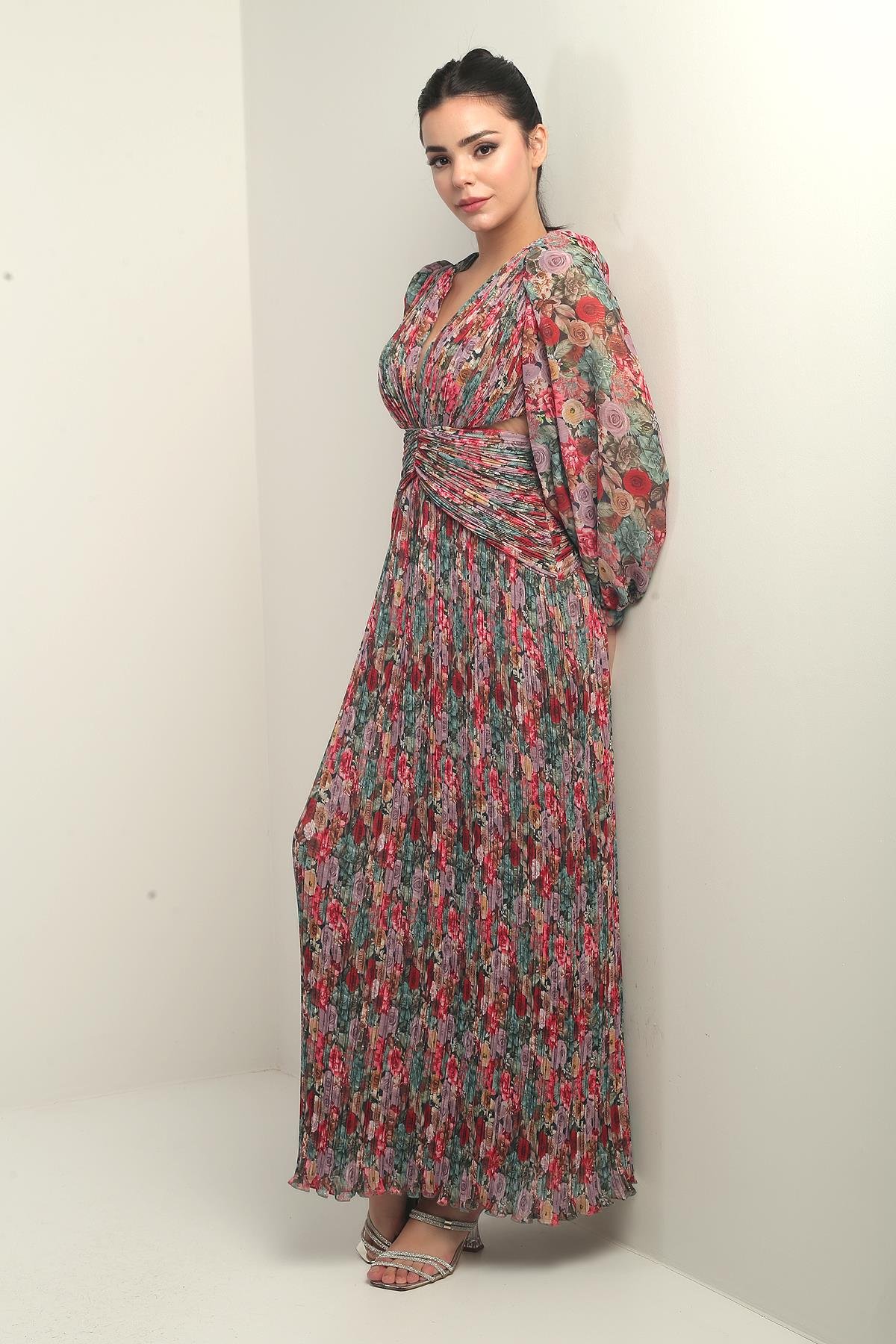 S-25Y0130002Kadın V Yaka Astarlı Çiçek Desenli Komple Pileli Şifon Uzun Elbise