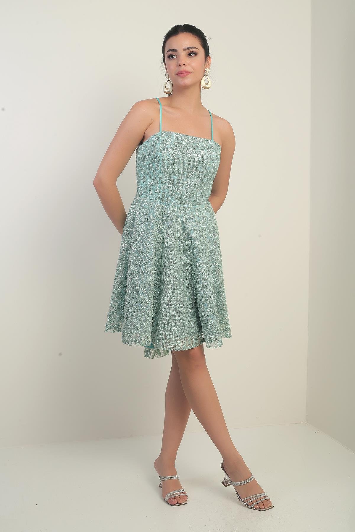 S-25Y0130003Kadın İp Askılı Astarlı Sim Flok Baskılı Kısa Kloş Elbise