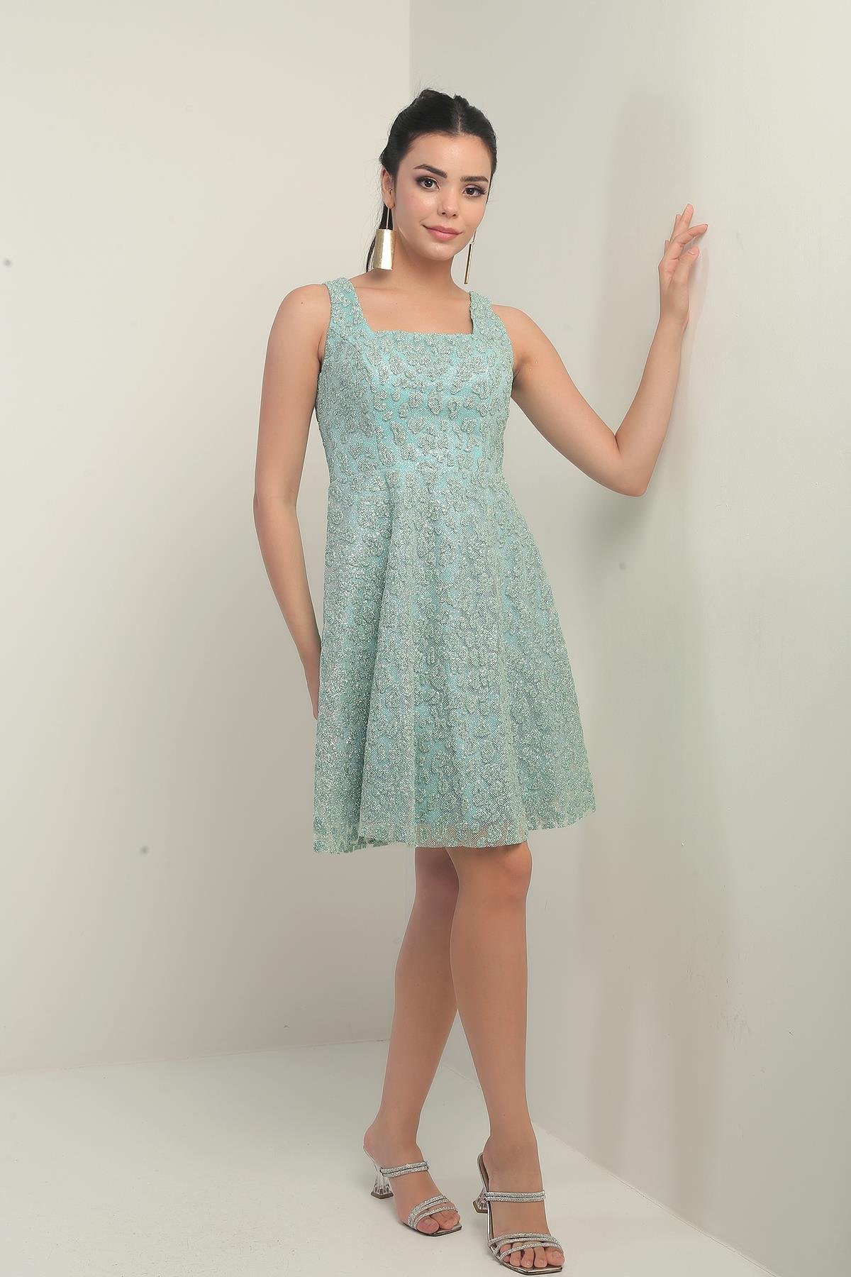 S-25Y0130004Kadın Kalın Askılı Astarlı Sim Flok Baskılı Kısa Kloş Elbise